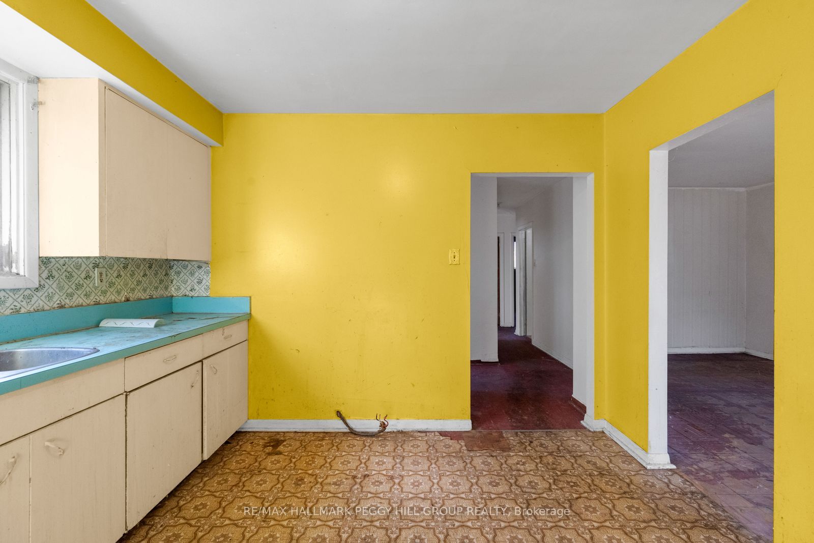 24 Lee Avenue Property Photo 9