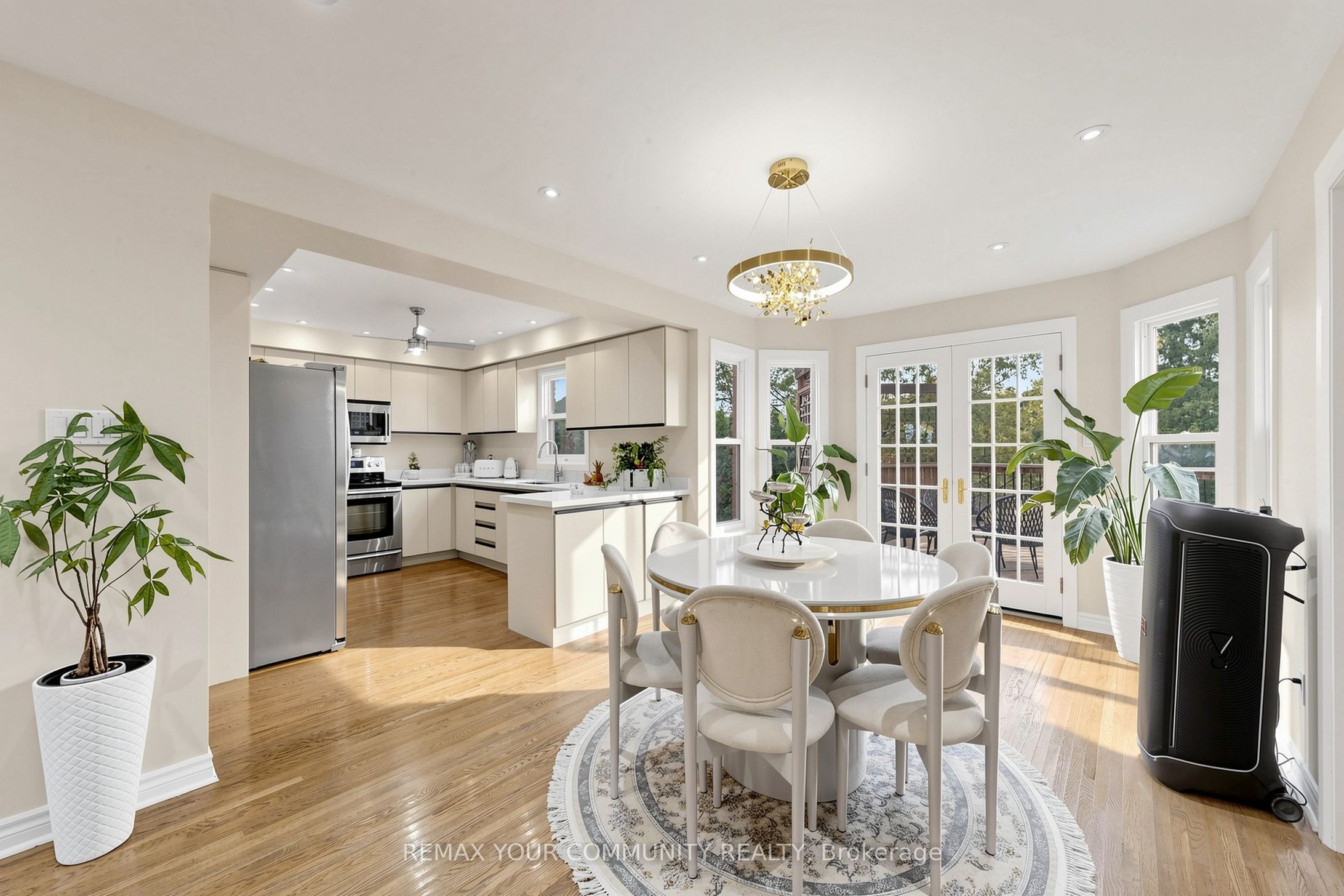 6 Bombay Court Property Photo 13