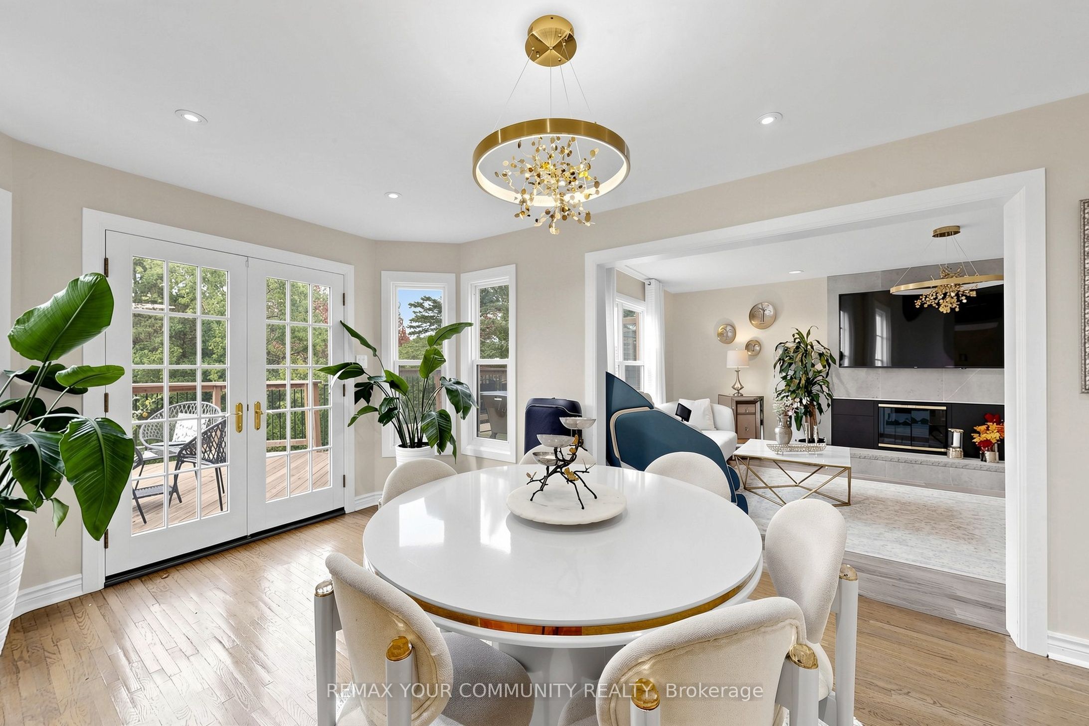 6 Bombay Court Property Photo 14