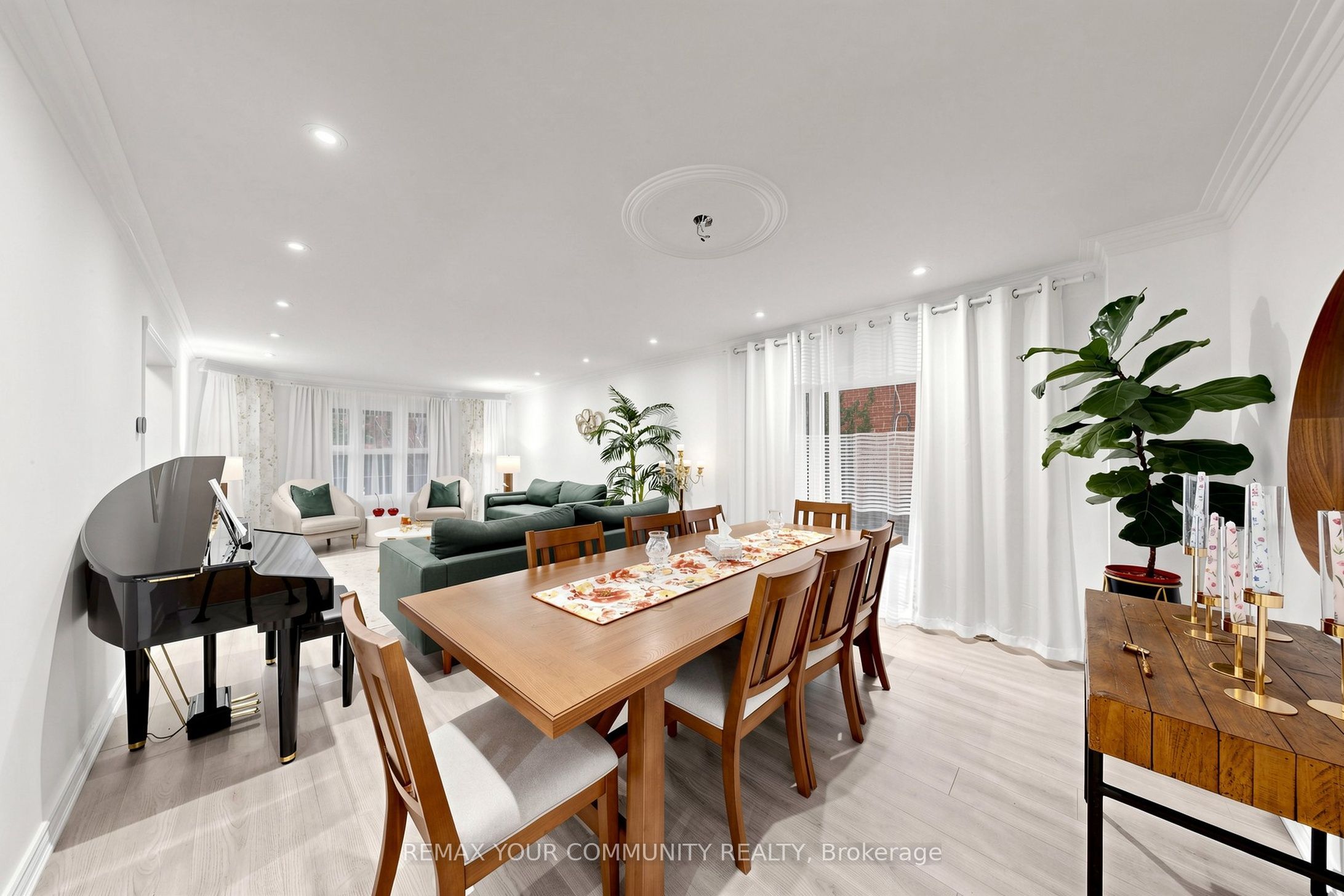 6 Bombay Court Property Photo 15
