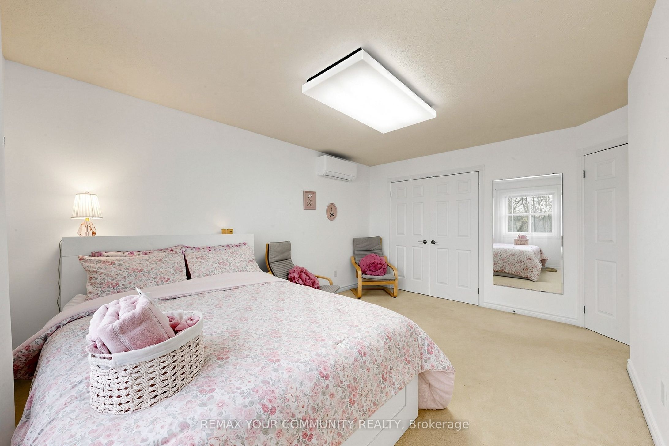 6 Bombay Court Property Photo 25