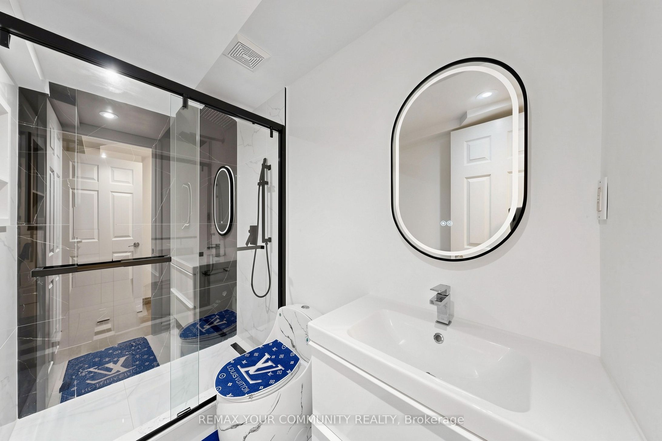 6 Bombay Court Property Photo 42