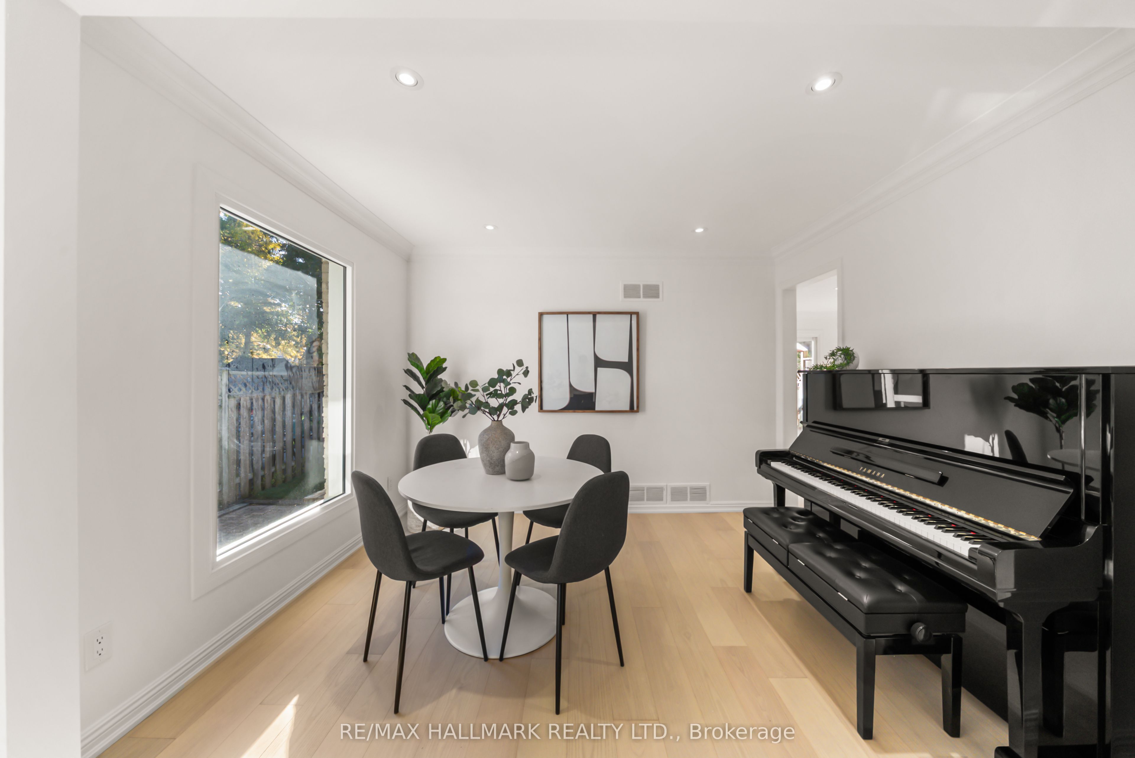 5 Chumleigh Crescent Property Photo 11