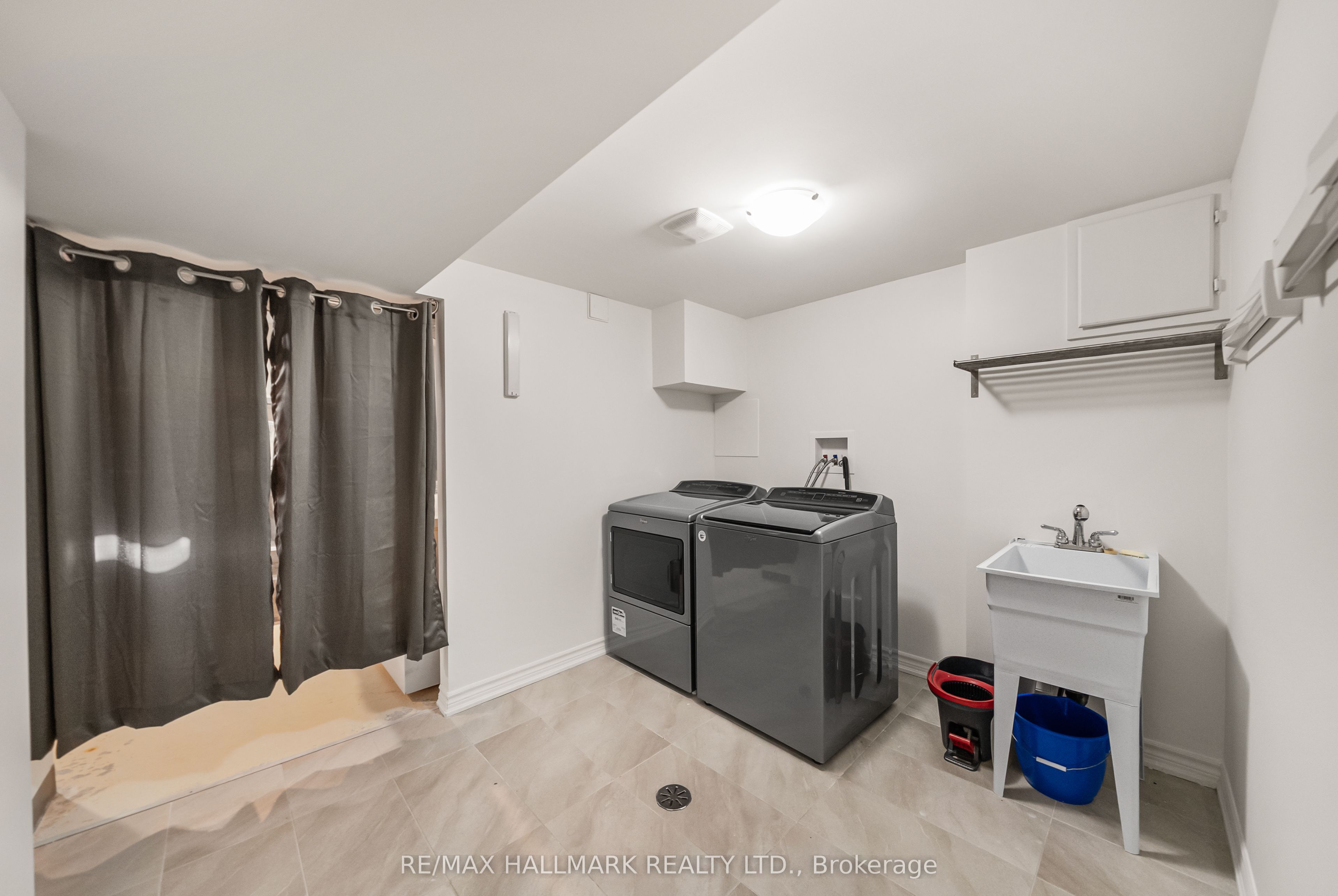 5 Chumleigh Crescent Property Photo 37