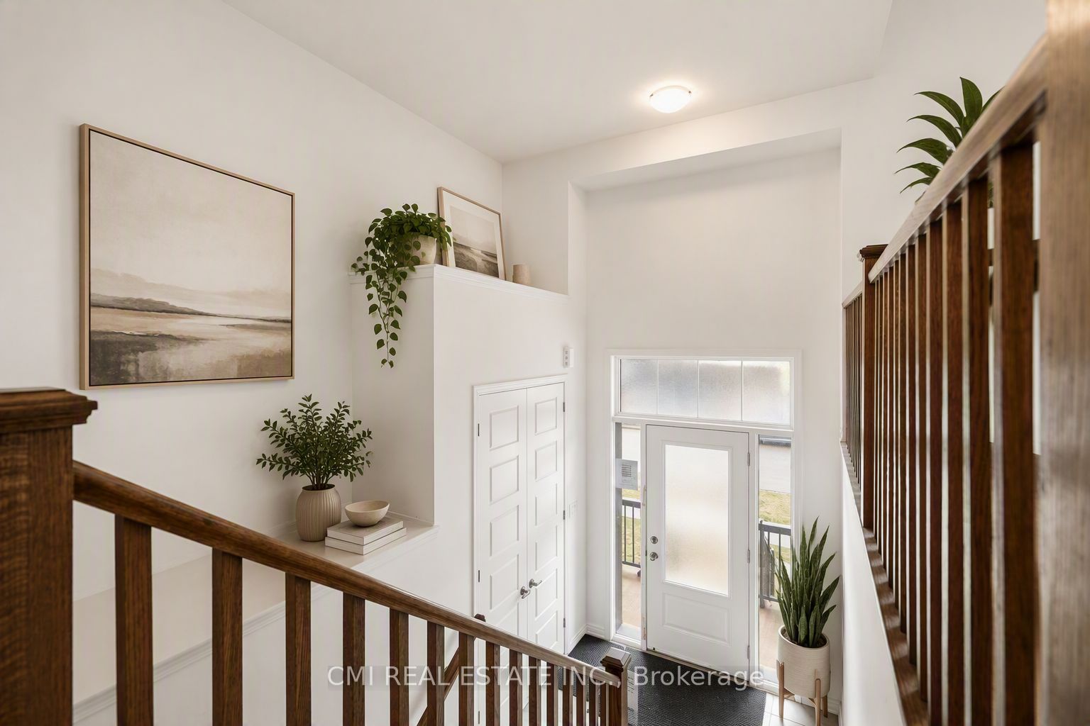 656 Newlove Street Property Photo 20