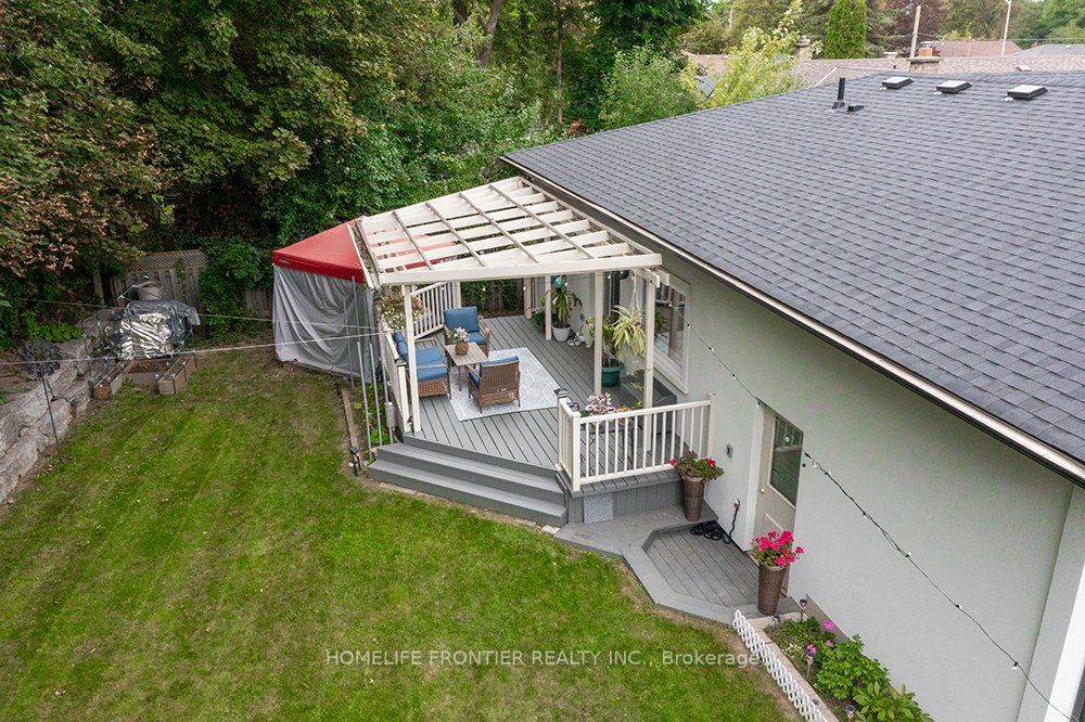 32 Davidson Road Property Photo 7