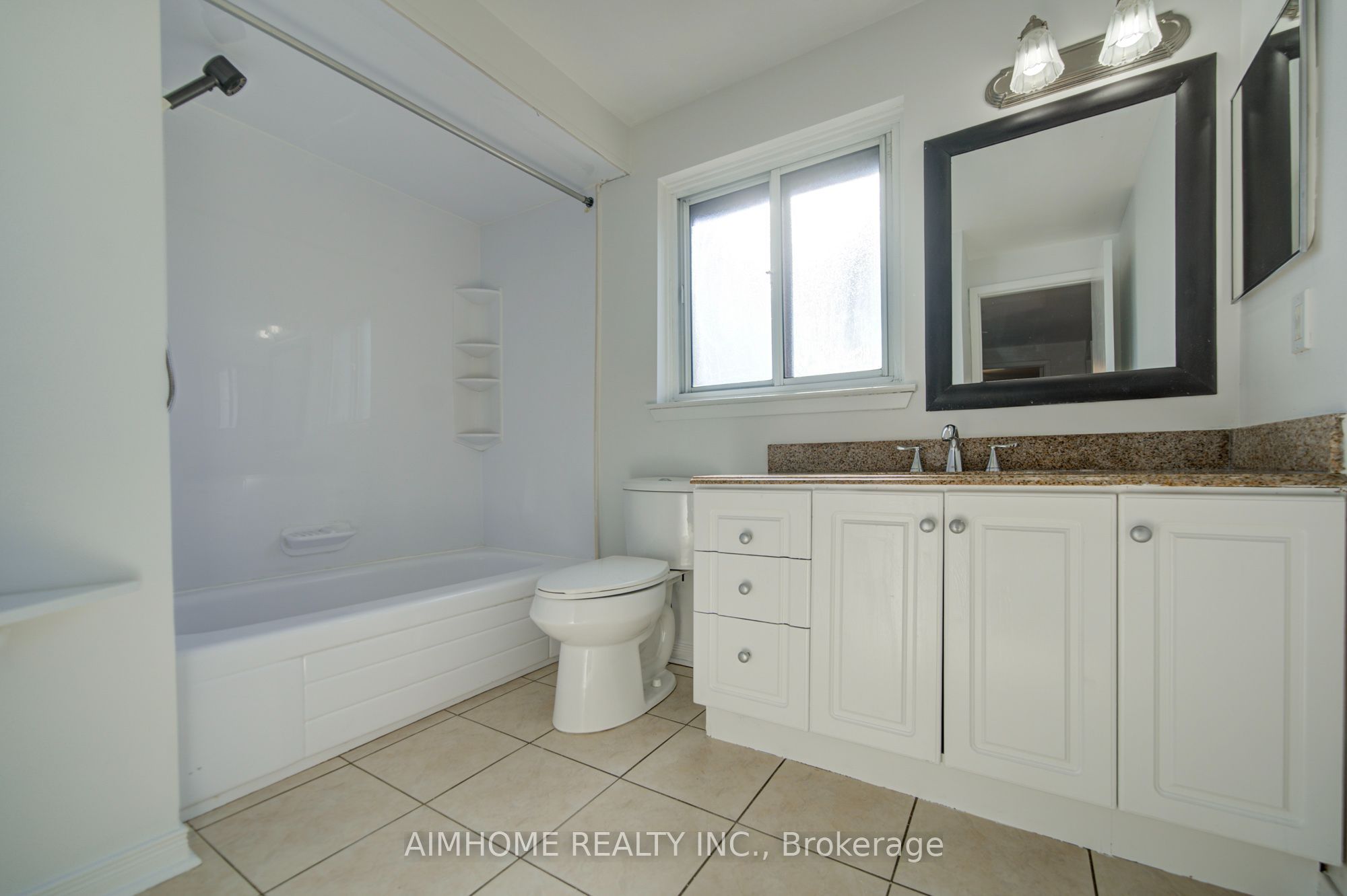 34 Stately Way Property Photo 25