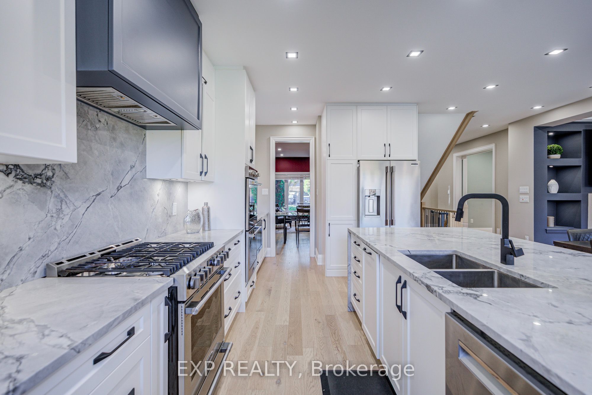 779 Mclaren Street Property Photo 13