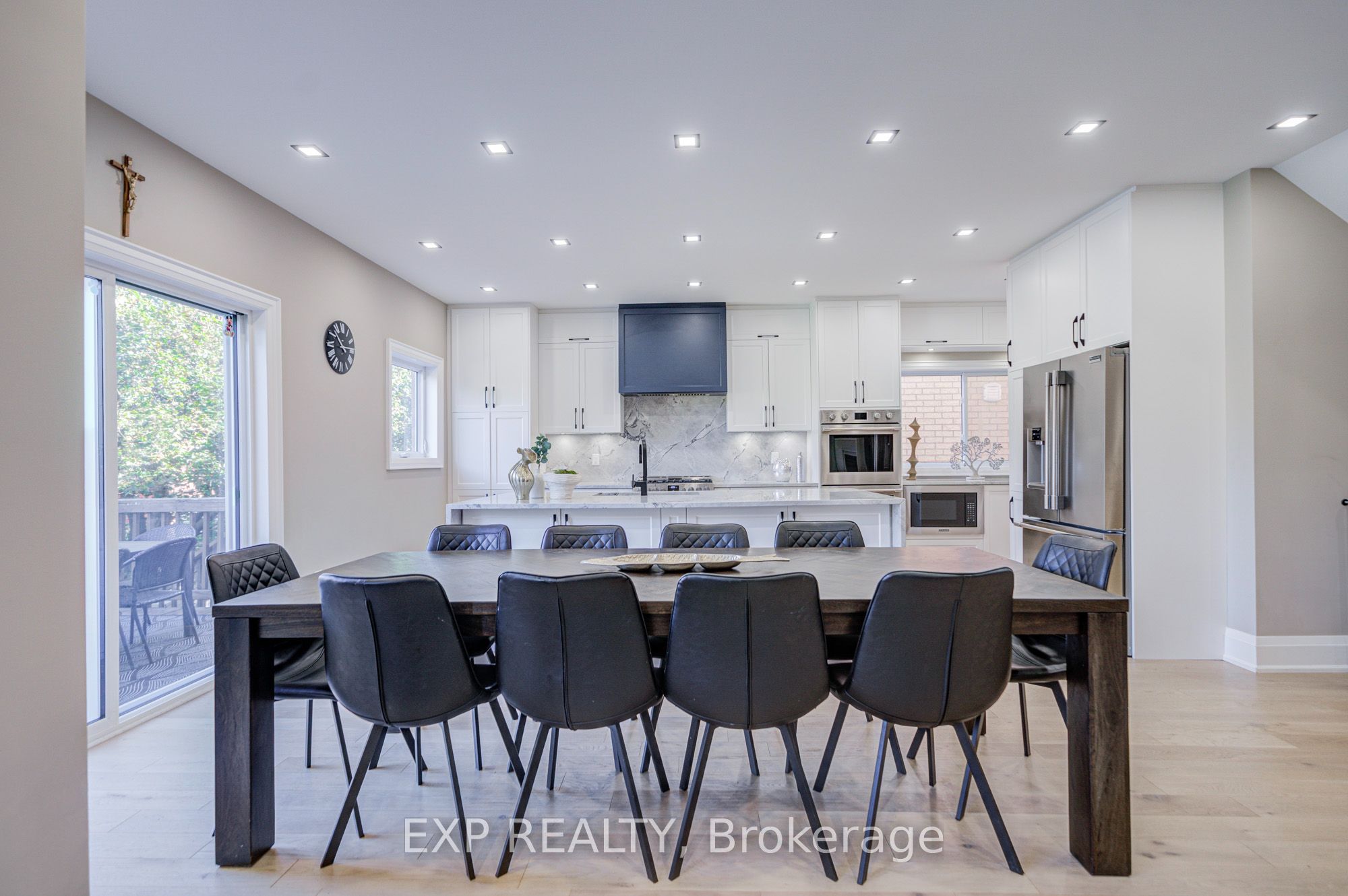 779 Mclaren Street Property Photo 17