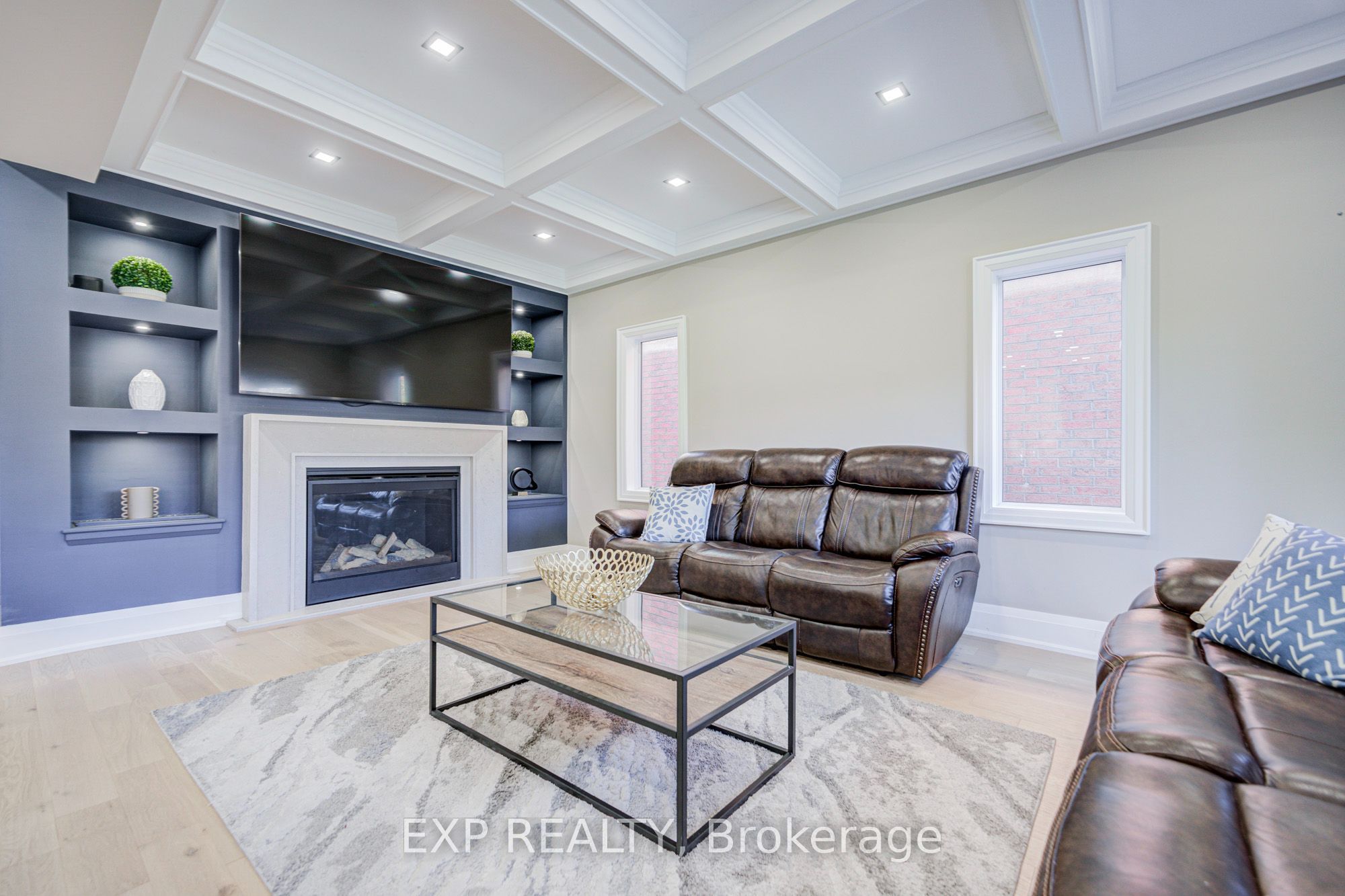 779 Mclaren Street Property Photo 18