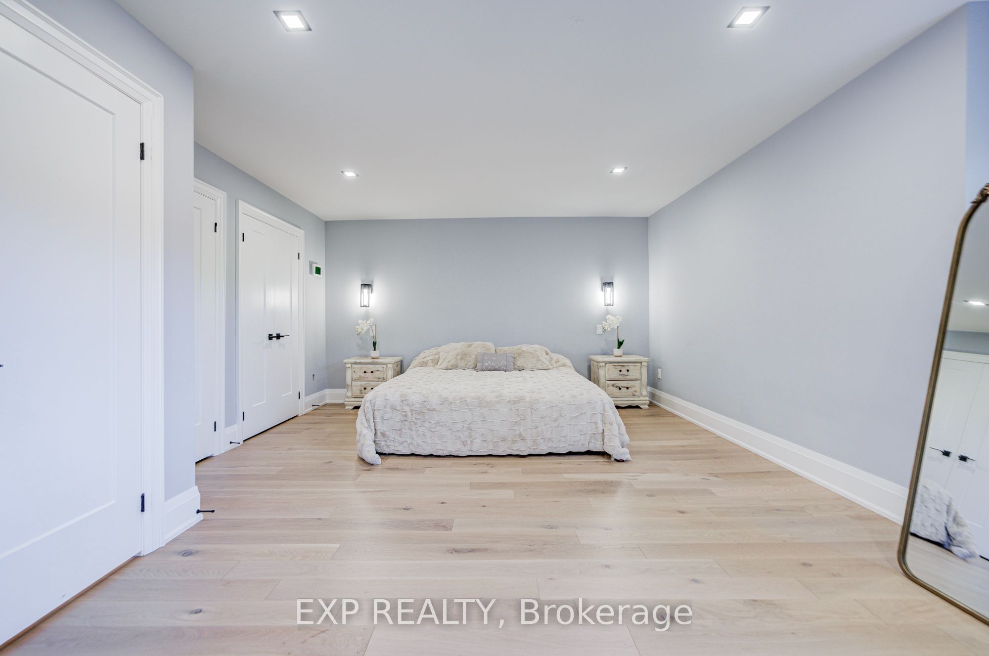 779 Mclaren Street Property Photo 25
