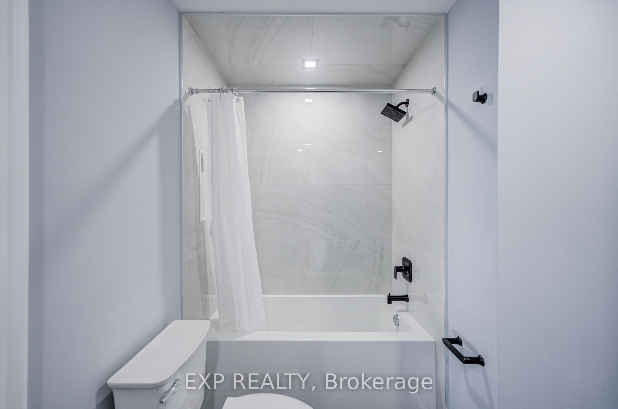 779 Mclaren Street Property Photo 36