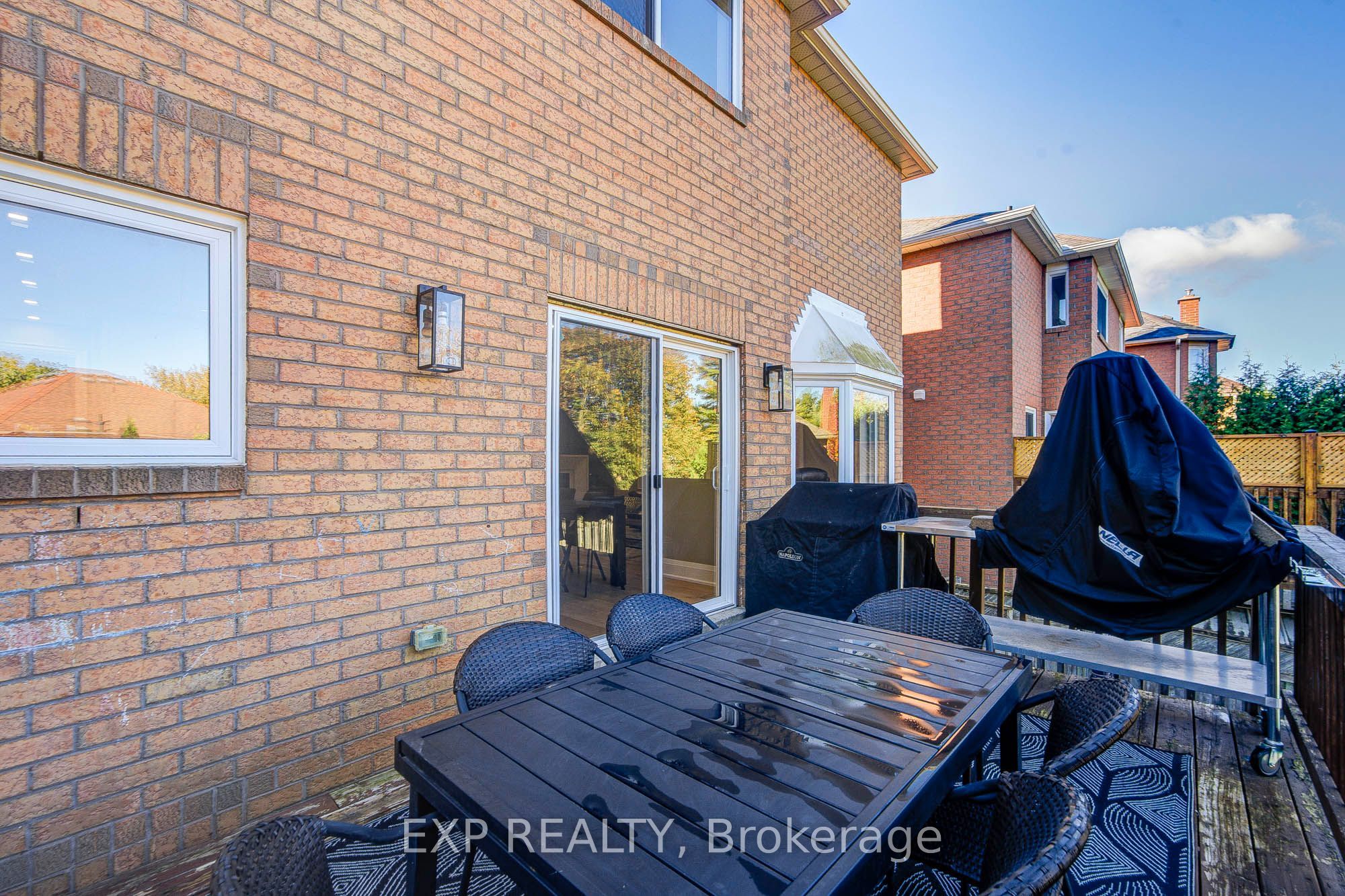 779 Mclaren Street Property Photo 50