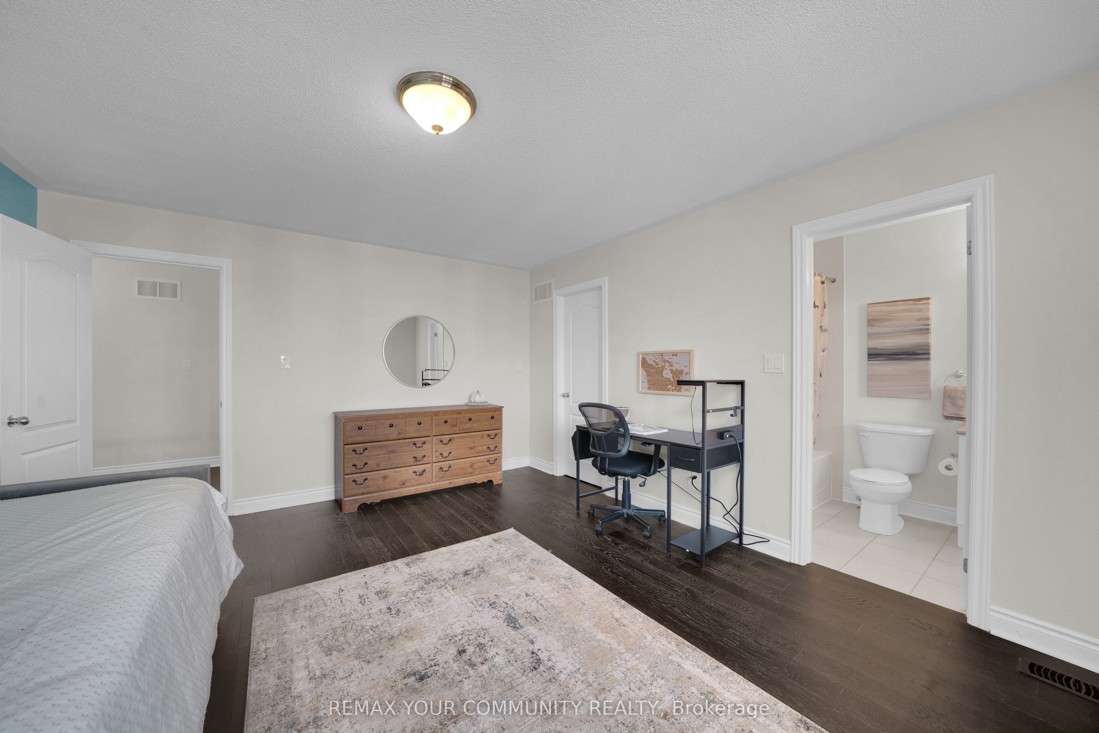1042 Wilbur Pipher Circle Property Photo 25