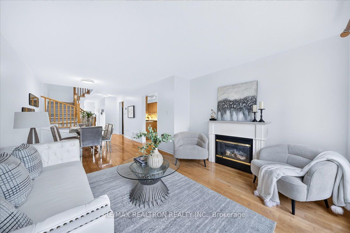 106 Lowther Avenue Property Photo 14