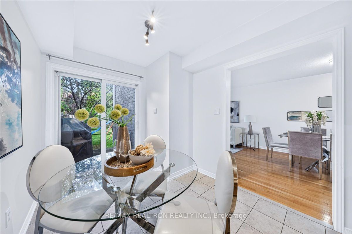 106 Lowther Avenue Property Photo 24