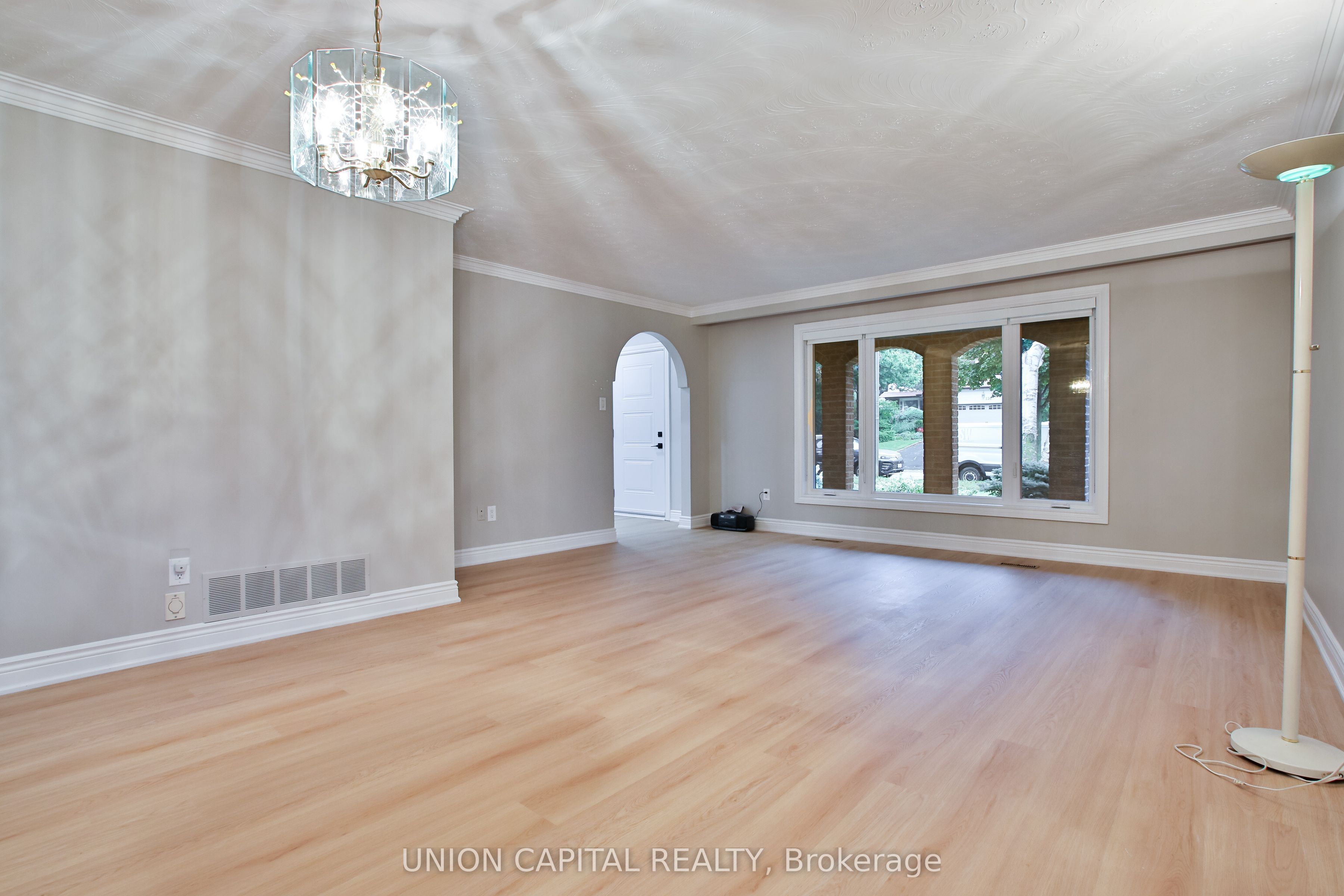 131 Romfield Circuit Upper Property Photo 22