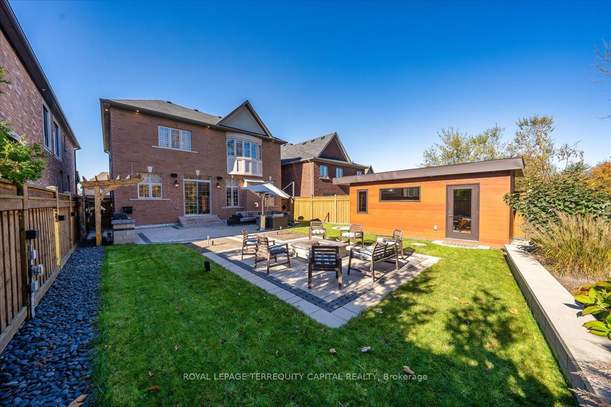 613 Clifford Perry Place Property Photo 44