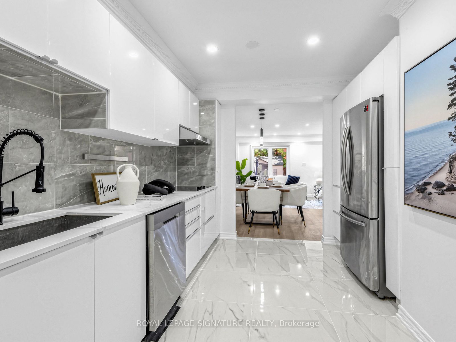 12 Strathmore Drive Property Photo 14