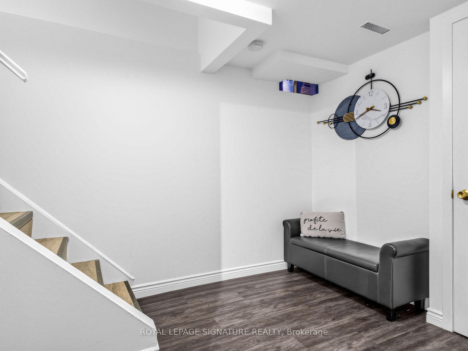 12 Strathmore Drive Property Photo 28