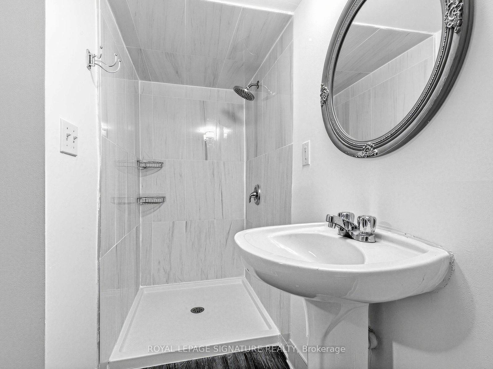 12 Strathmore Drive Property Photo 34
