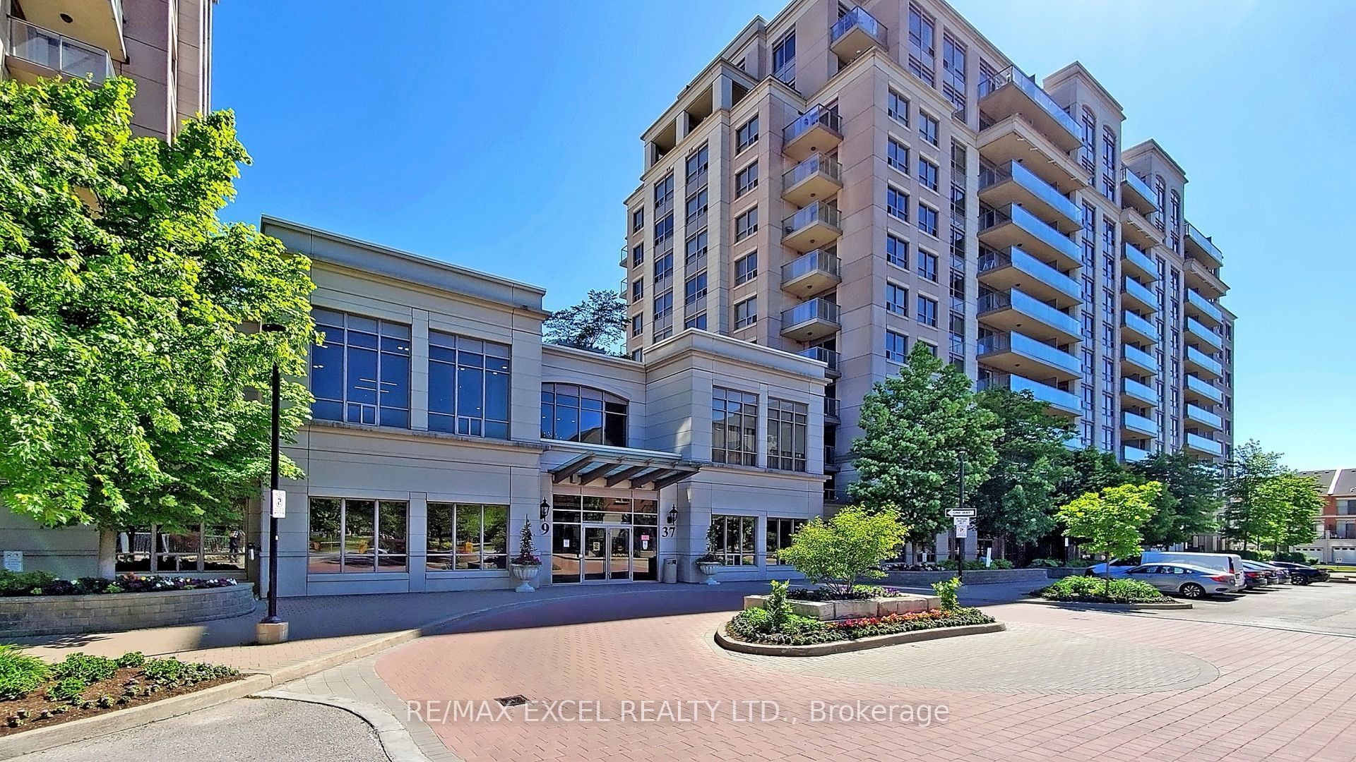 37 Galleria Parkway 202 Property Photo 2