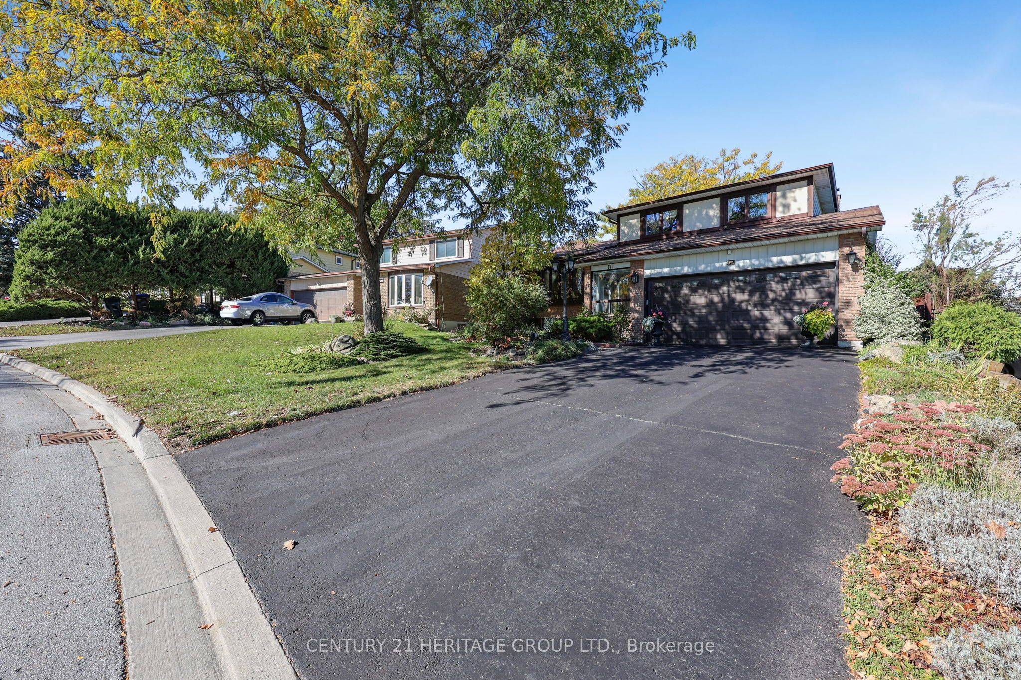 171 Lee Avenue Property Photo 1