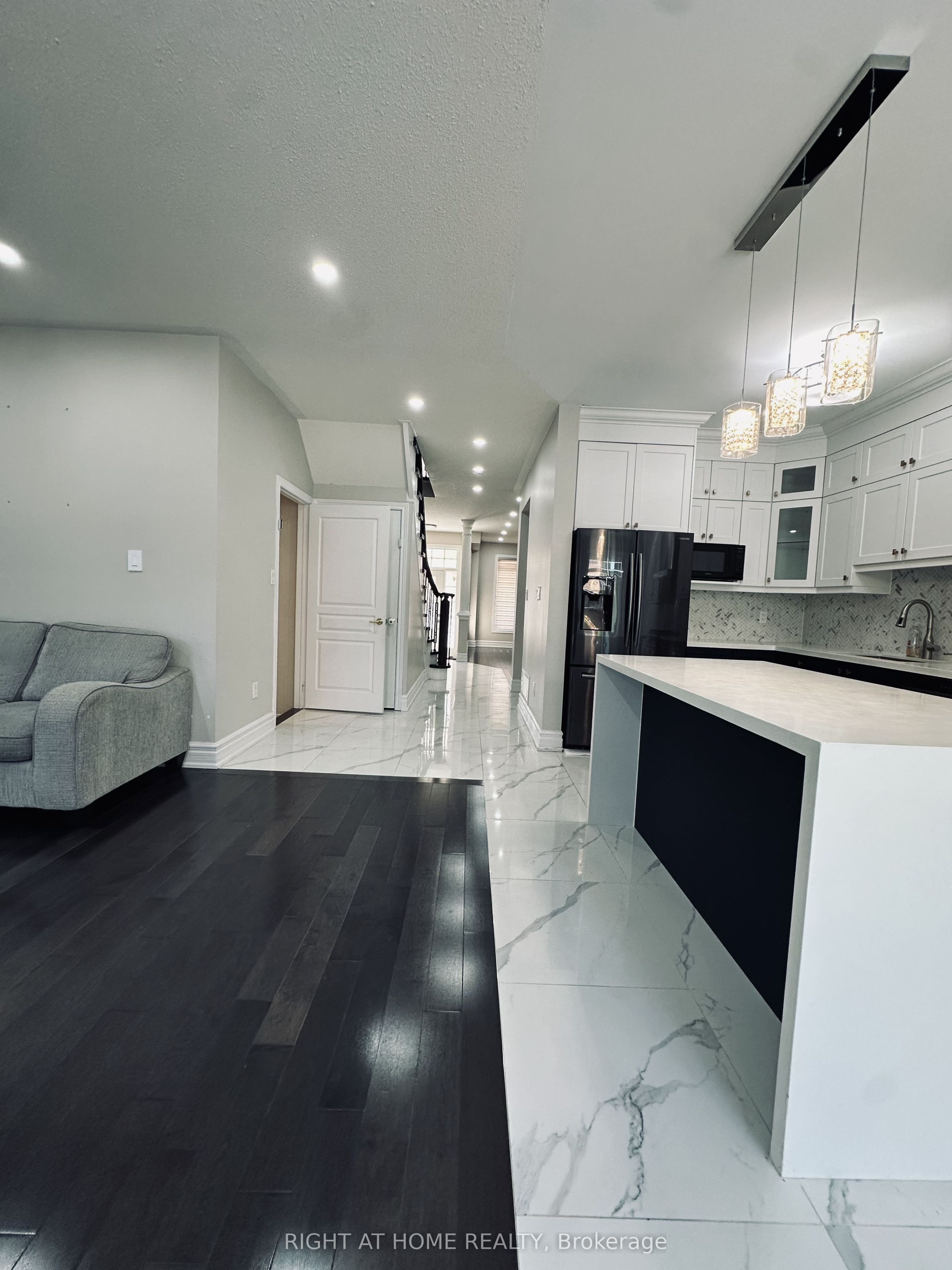 247 Rizal Avenue Property Photo 4