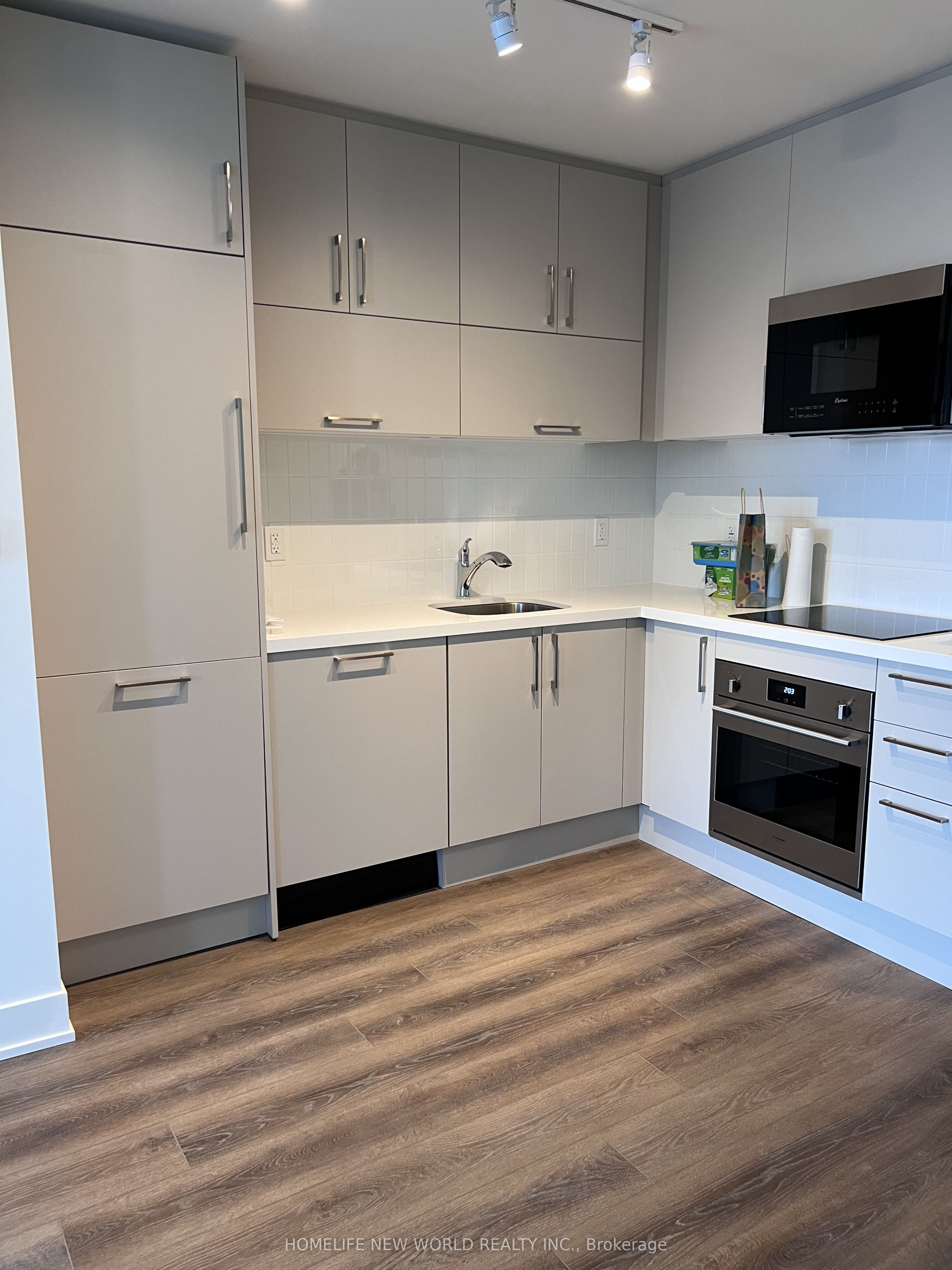 38 Andre De Grasse Street 616 Property Photo 3