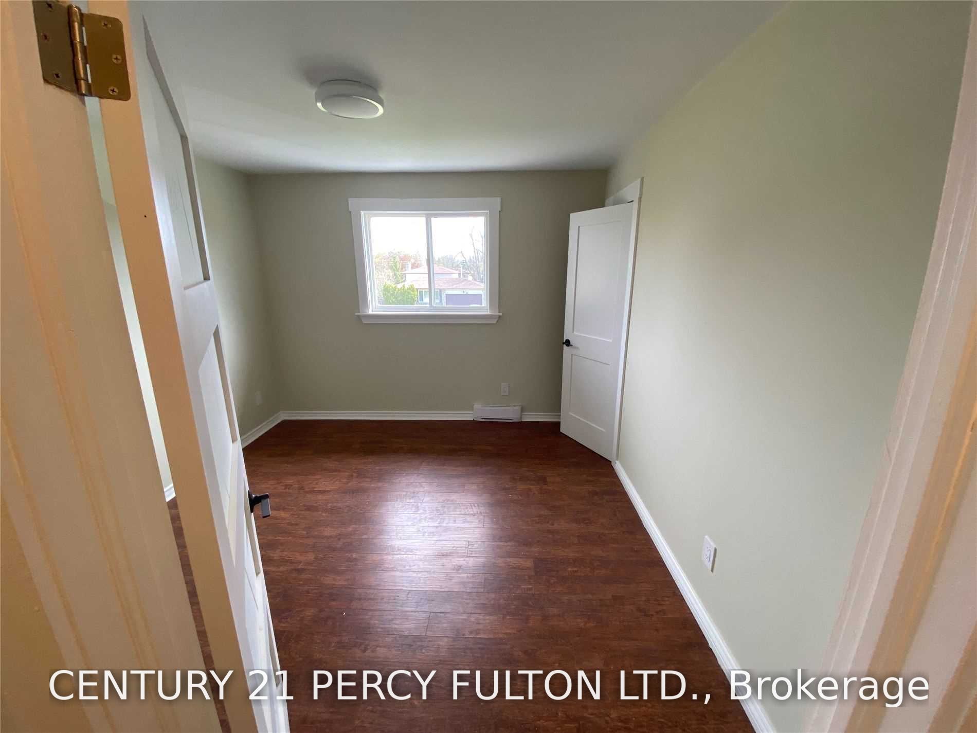 40 Macnaughton Drive Property Photo 16