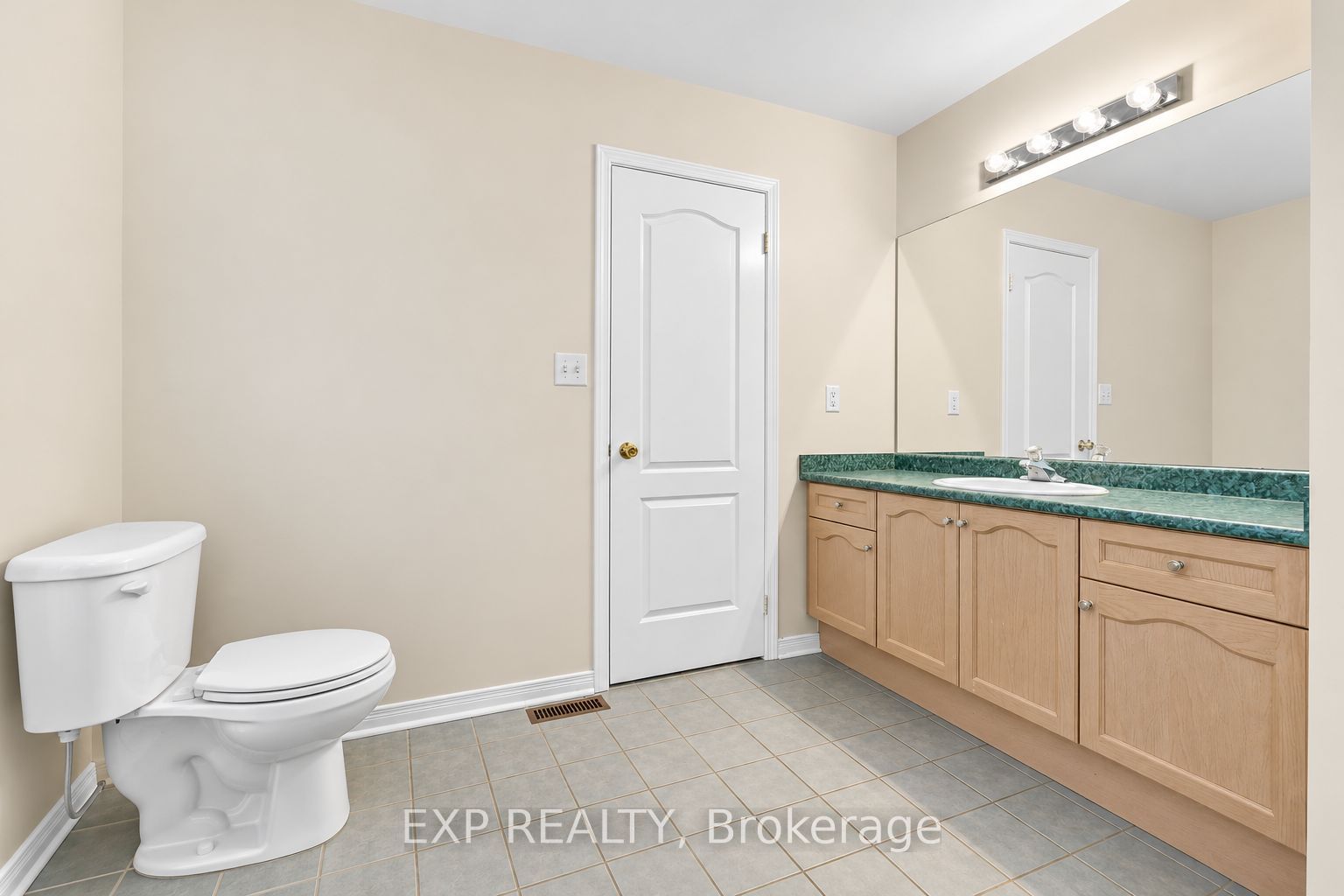 42 Kaitlin Drive Property Photo 33