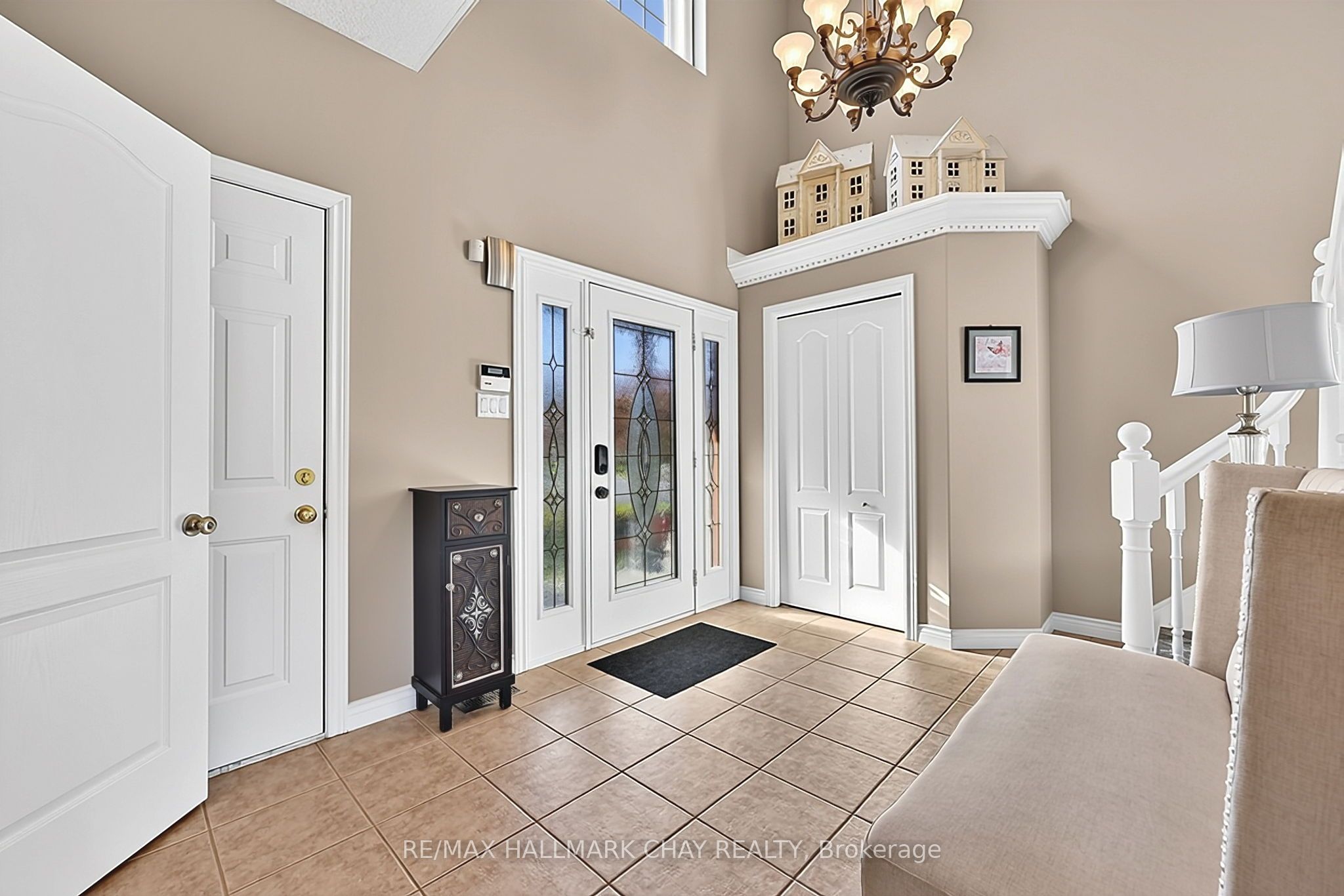 2 Shephard Avenue Property Photo 8