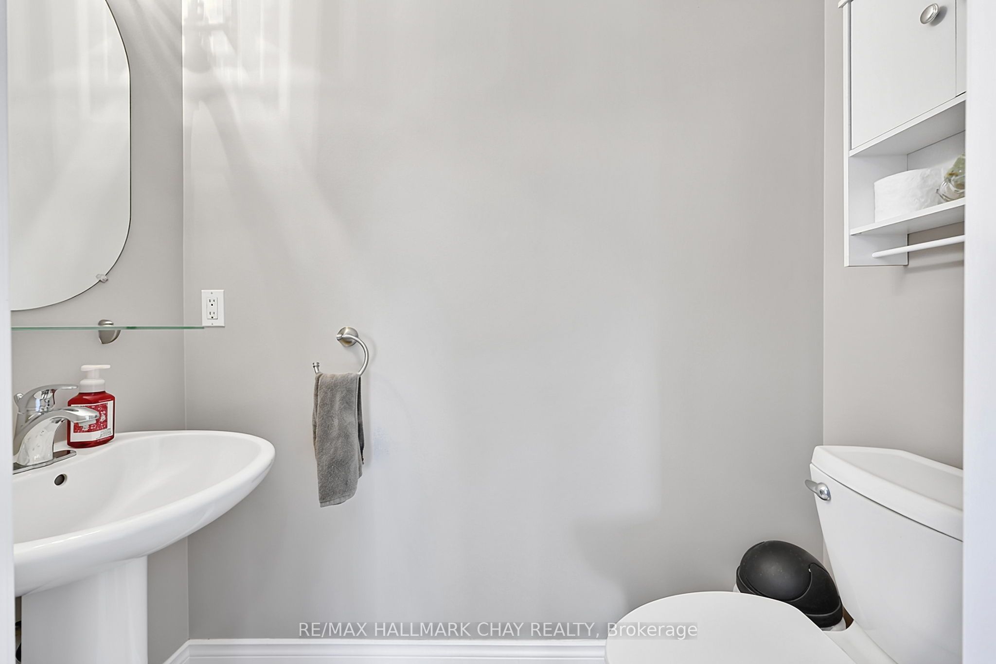 2 Shephard Avenue Property Photo 18