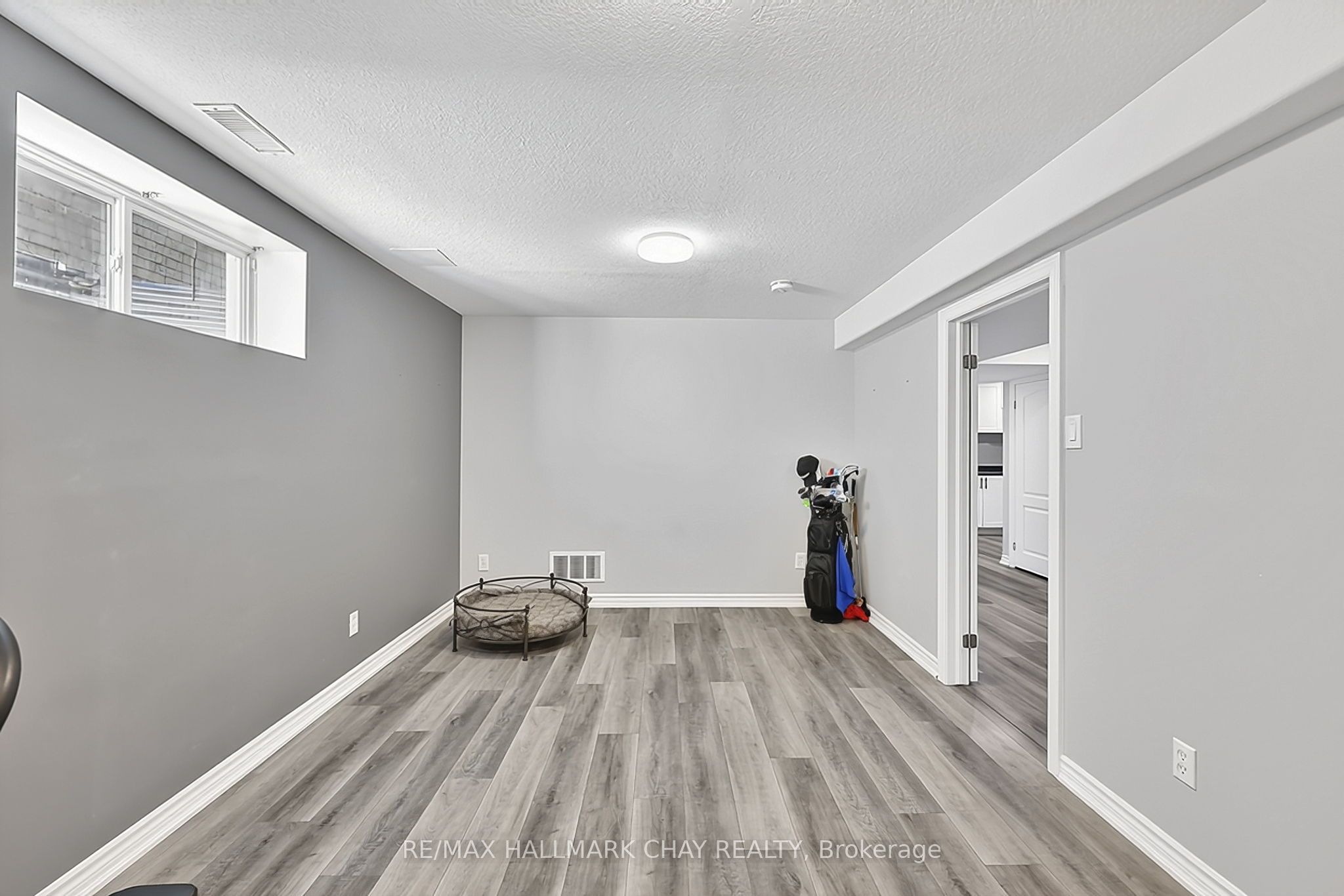 2 Shephard Avenue Property Photo 36