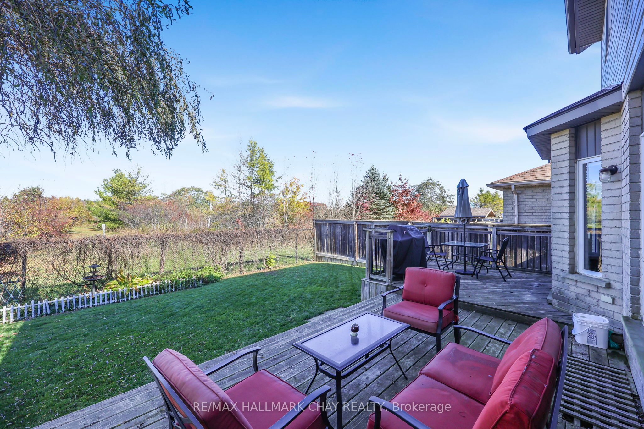 2 Shephard Avenue Property Photo 39