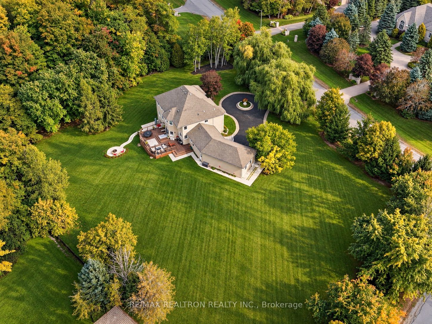 37 Offord Crescent Property Photo 8