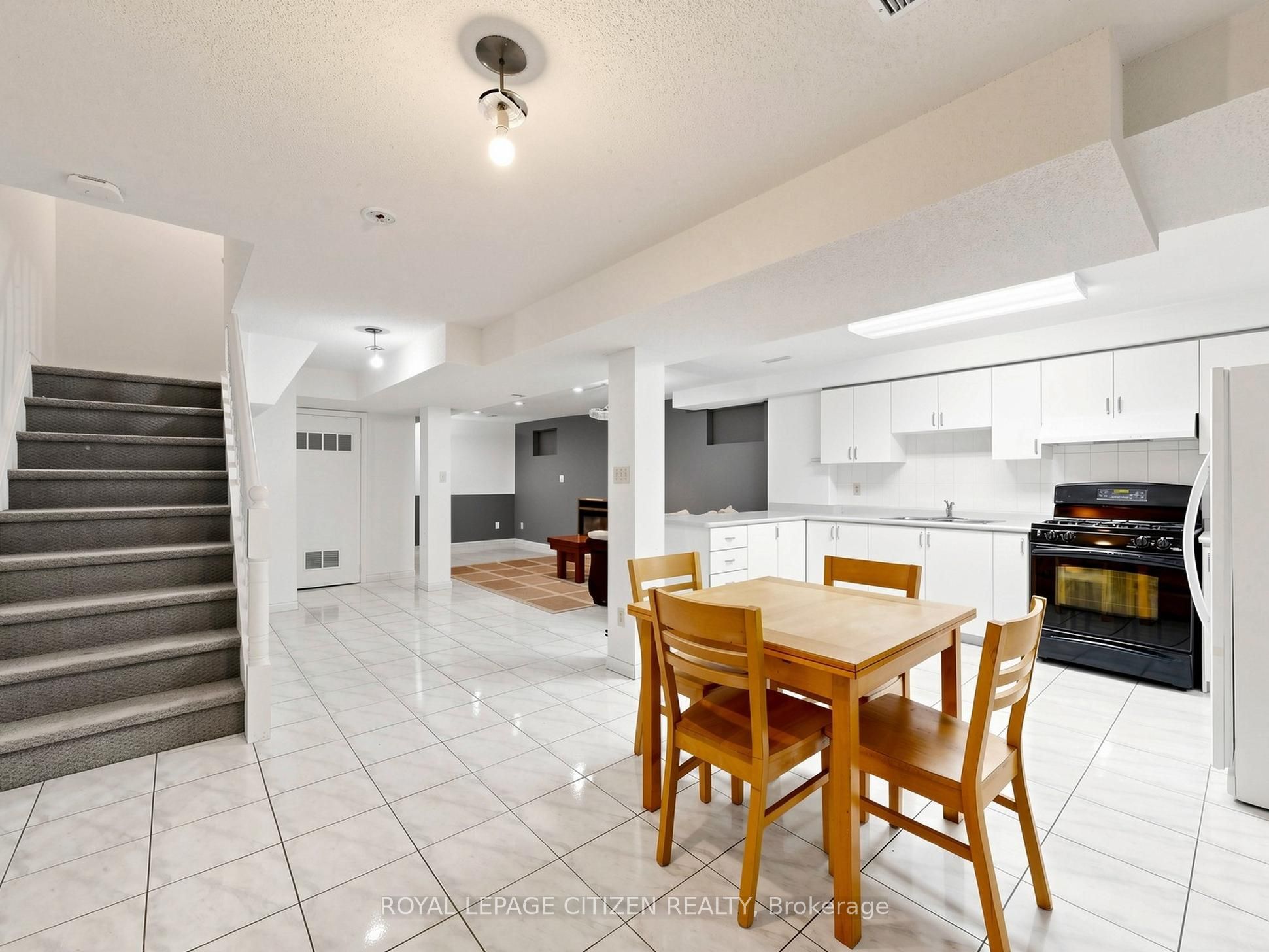 407 Forest Drive Property Photo 33