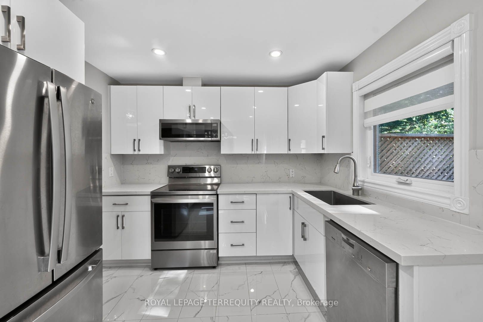 9 Brightbay Crescent Property Photo 9