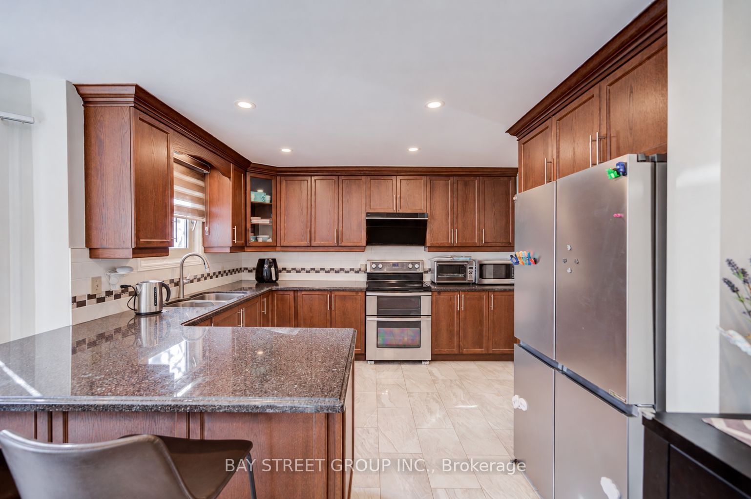 212 Hollingham Road Property Photo 10