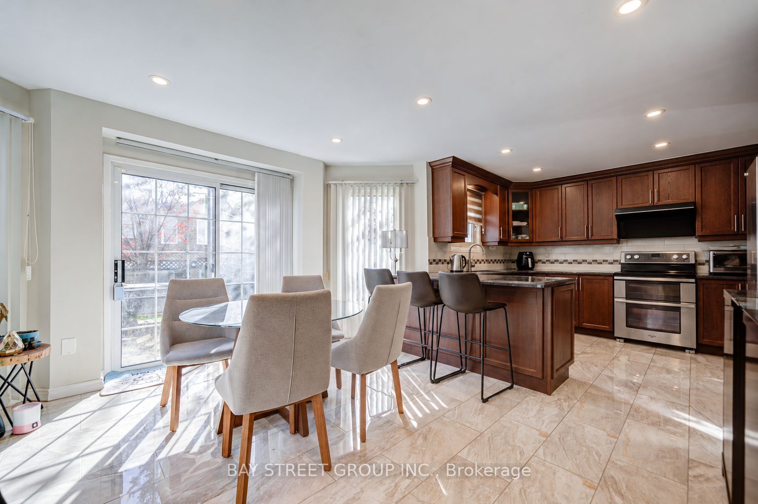 212 Hollingham Road Property Photo 13