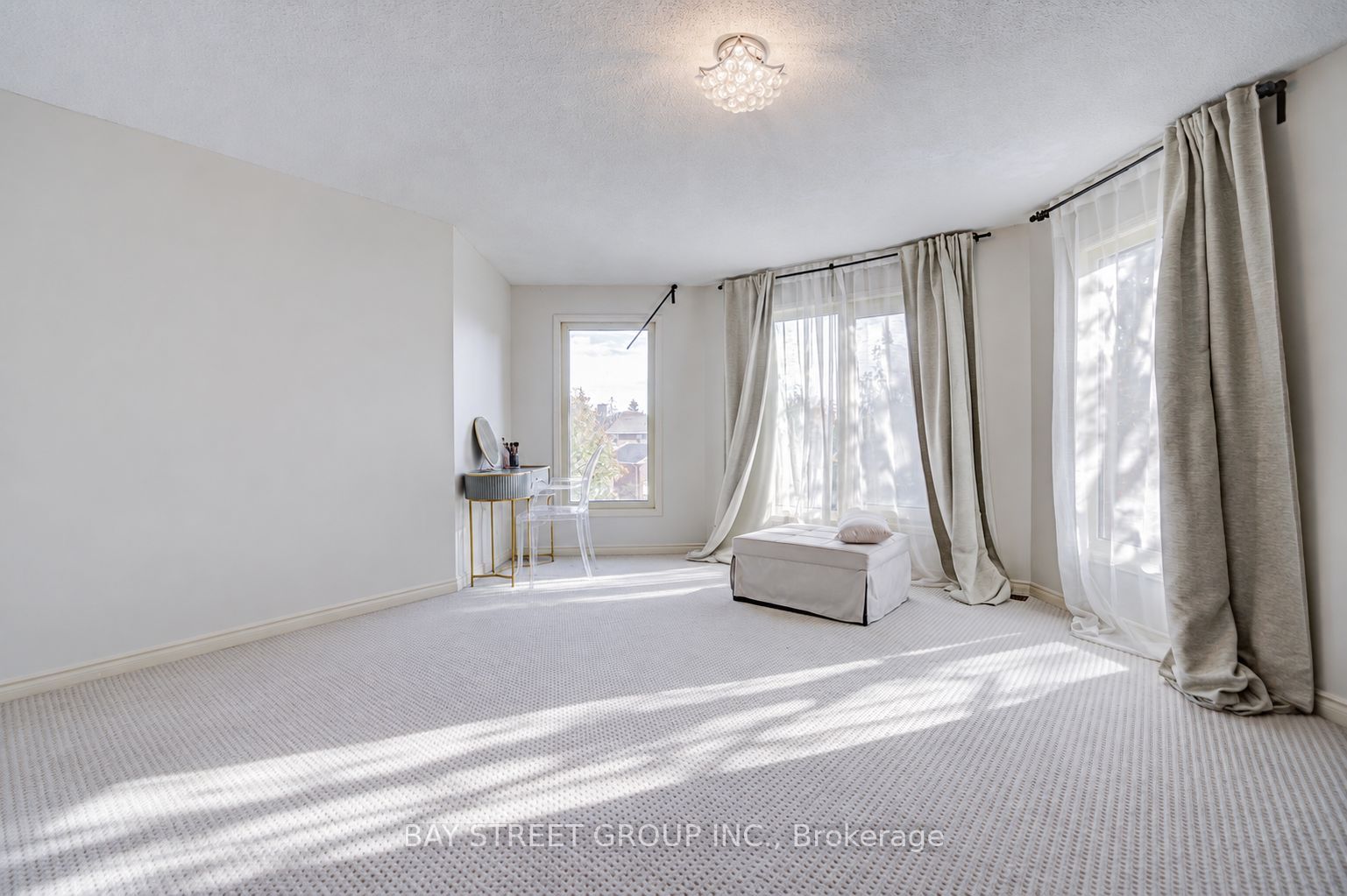 212 Hollingham Road Property Photo 19
