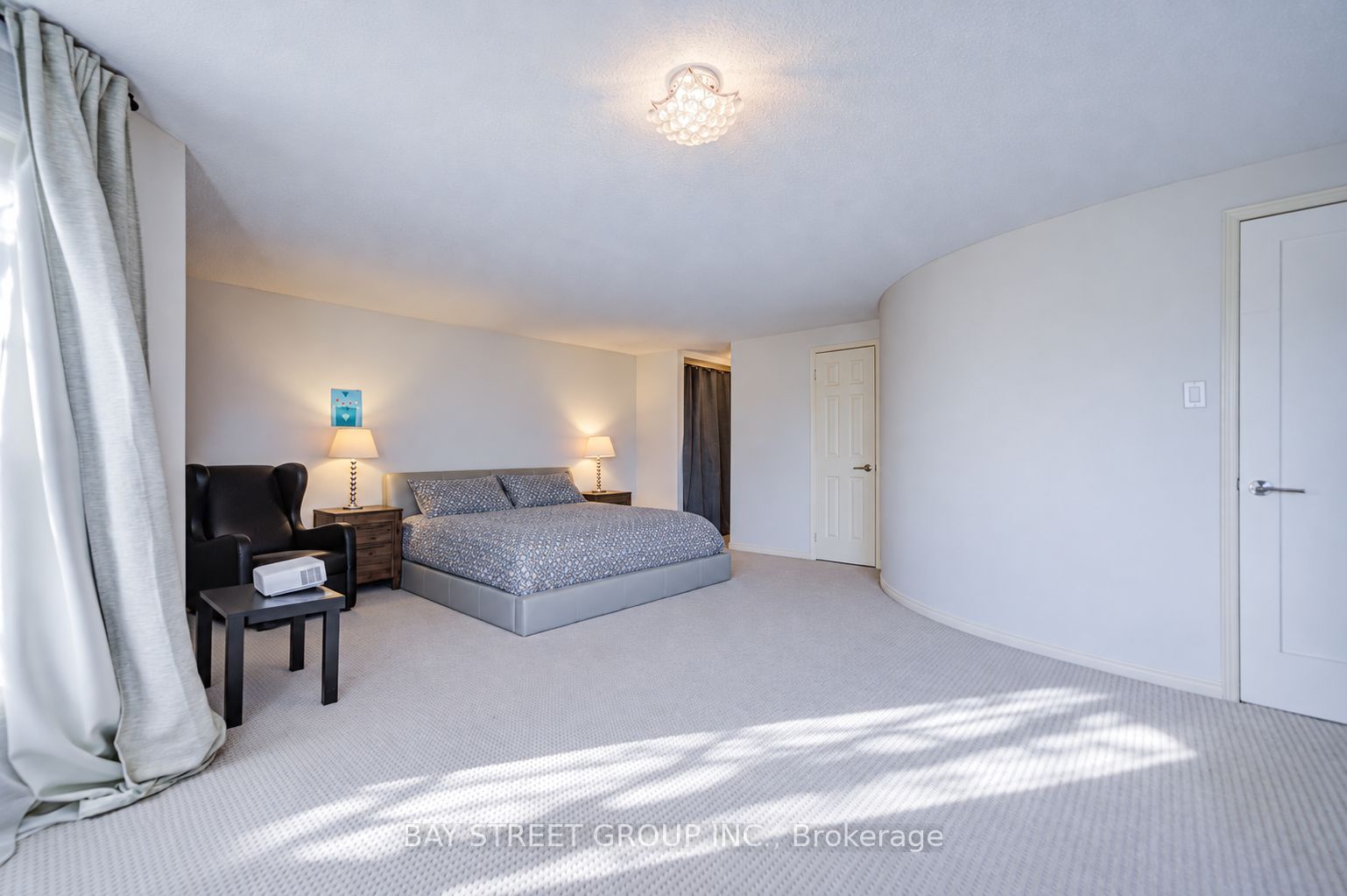212 Hollingham Road Property Photo 25