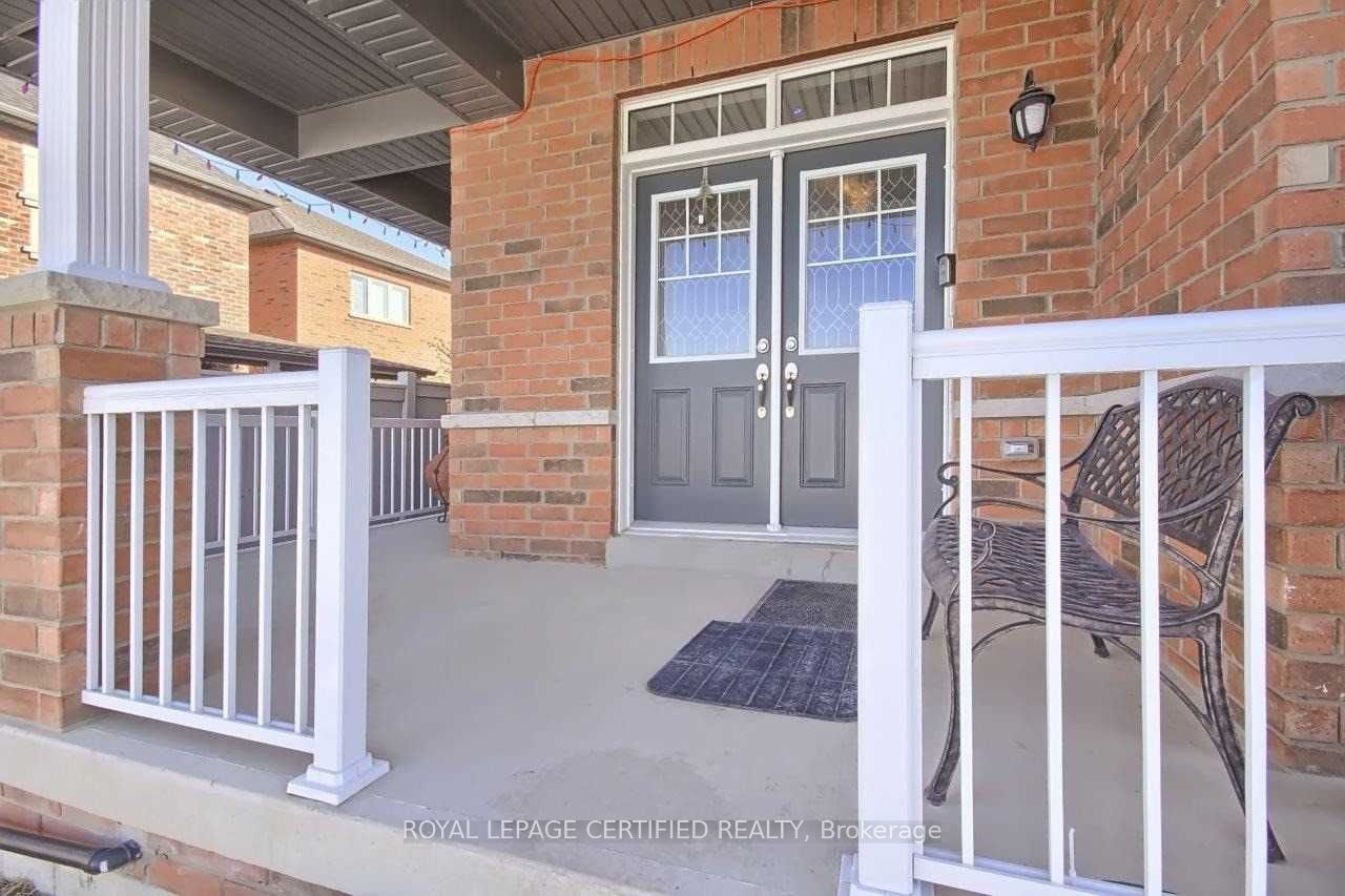 170 Gibson Circle Property Photo 2