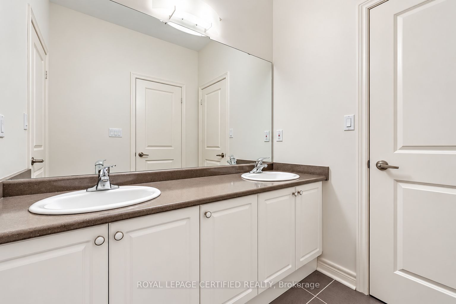 170 Gibson Circle Property Photo 22
