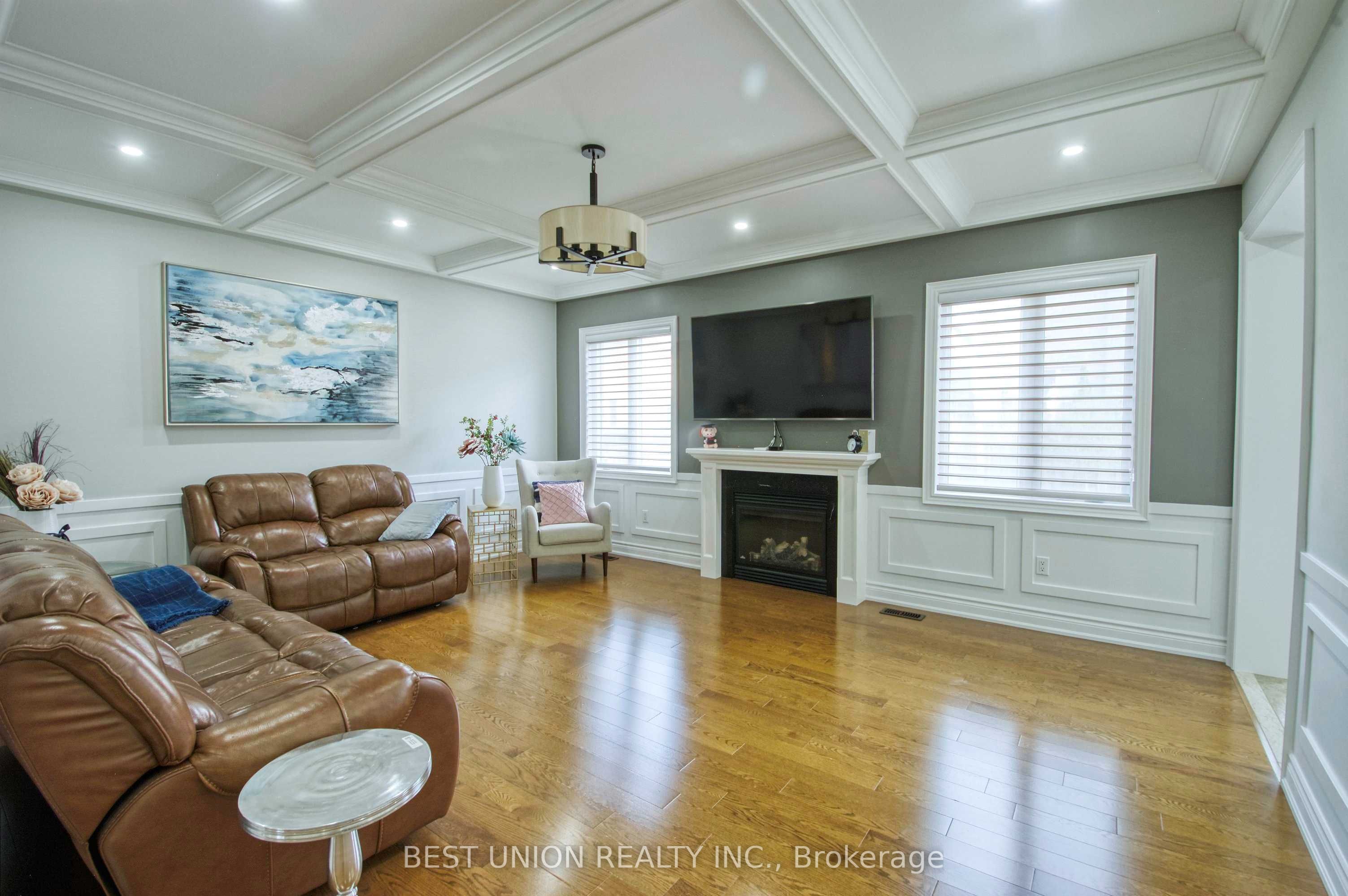 1183 Mctavish Drive Property Photo 10