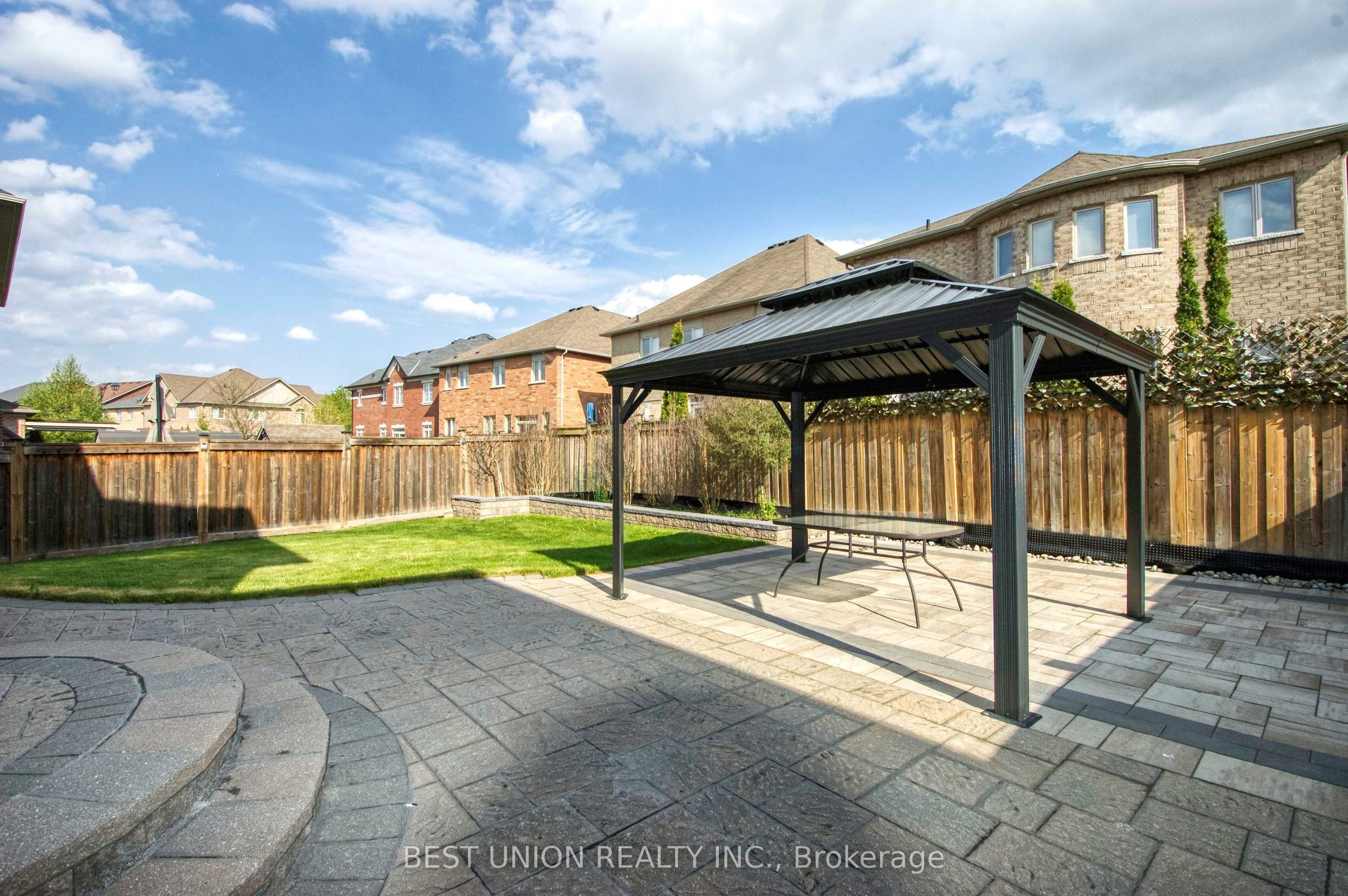 1183 Mctavish Drive Property Photo 48