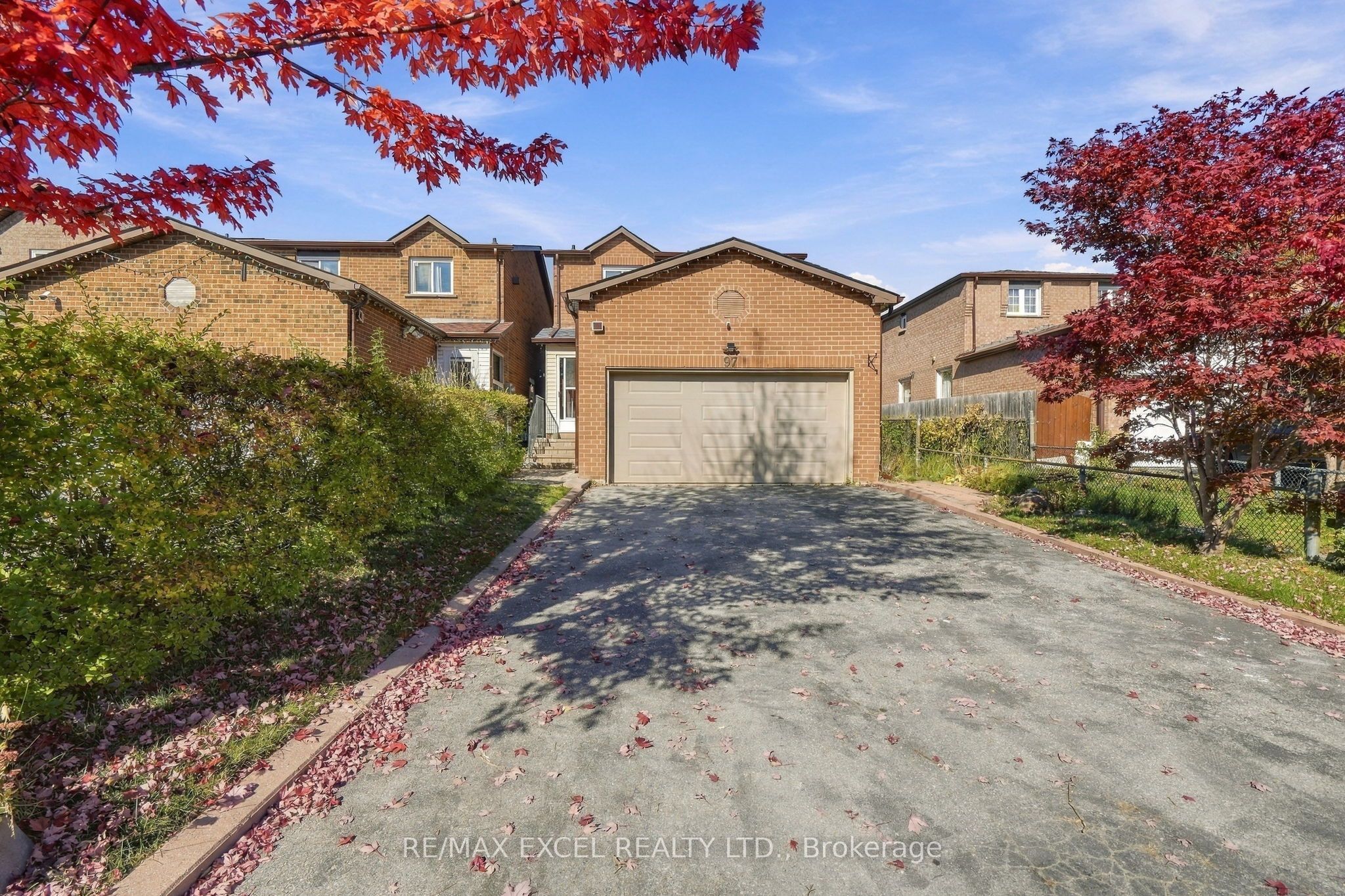 97 Tangmere Crescent Property Photo 1