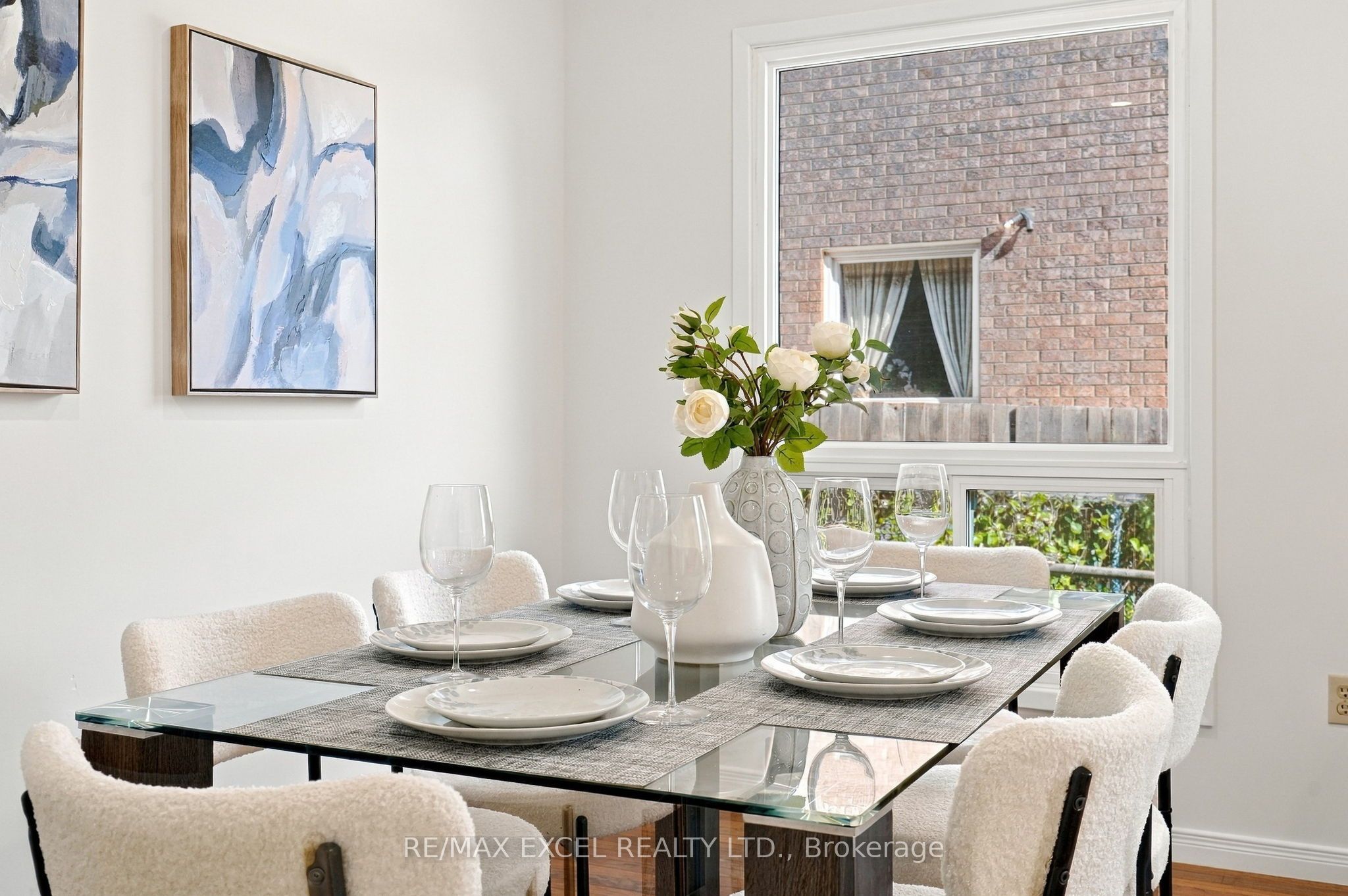 97 Tangmere Crescent Property Photo 8
