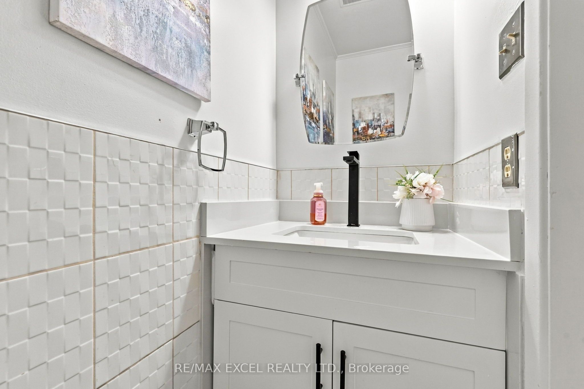 97 Tangmere Crescent Property Photo 22