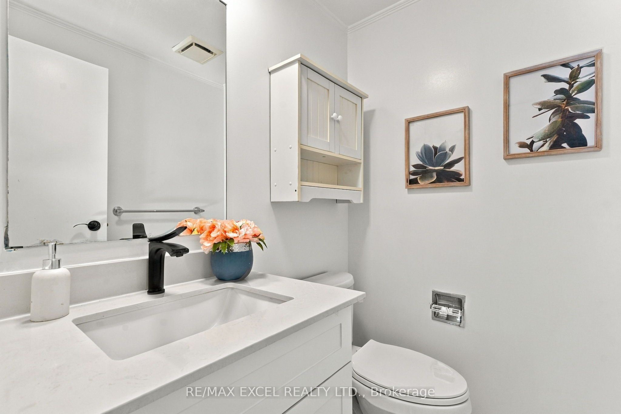 97 Tangmere Crescent Property Photo 33